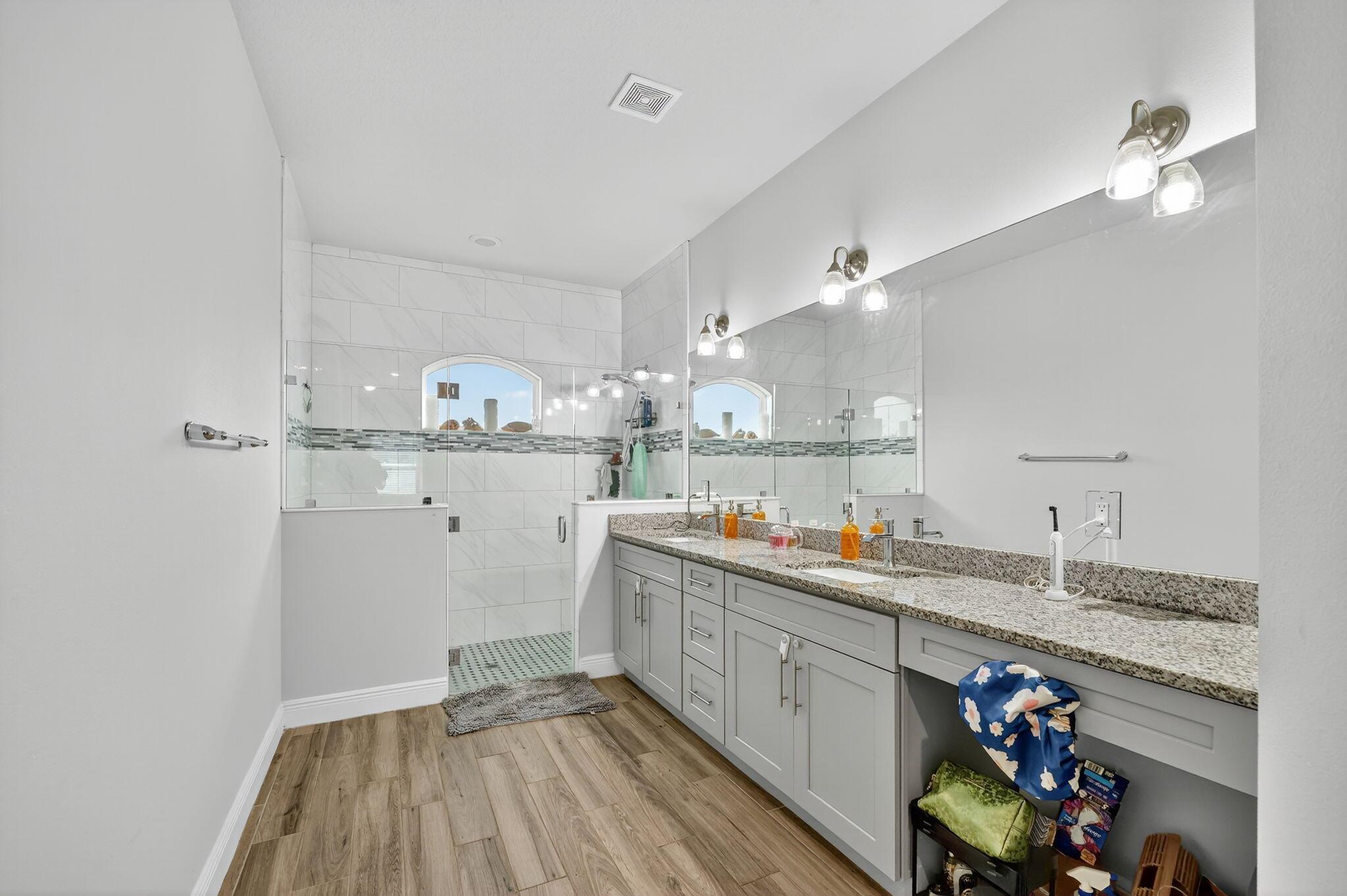 PORT ST LUCIE SECTION 33 - Residential