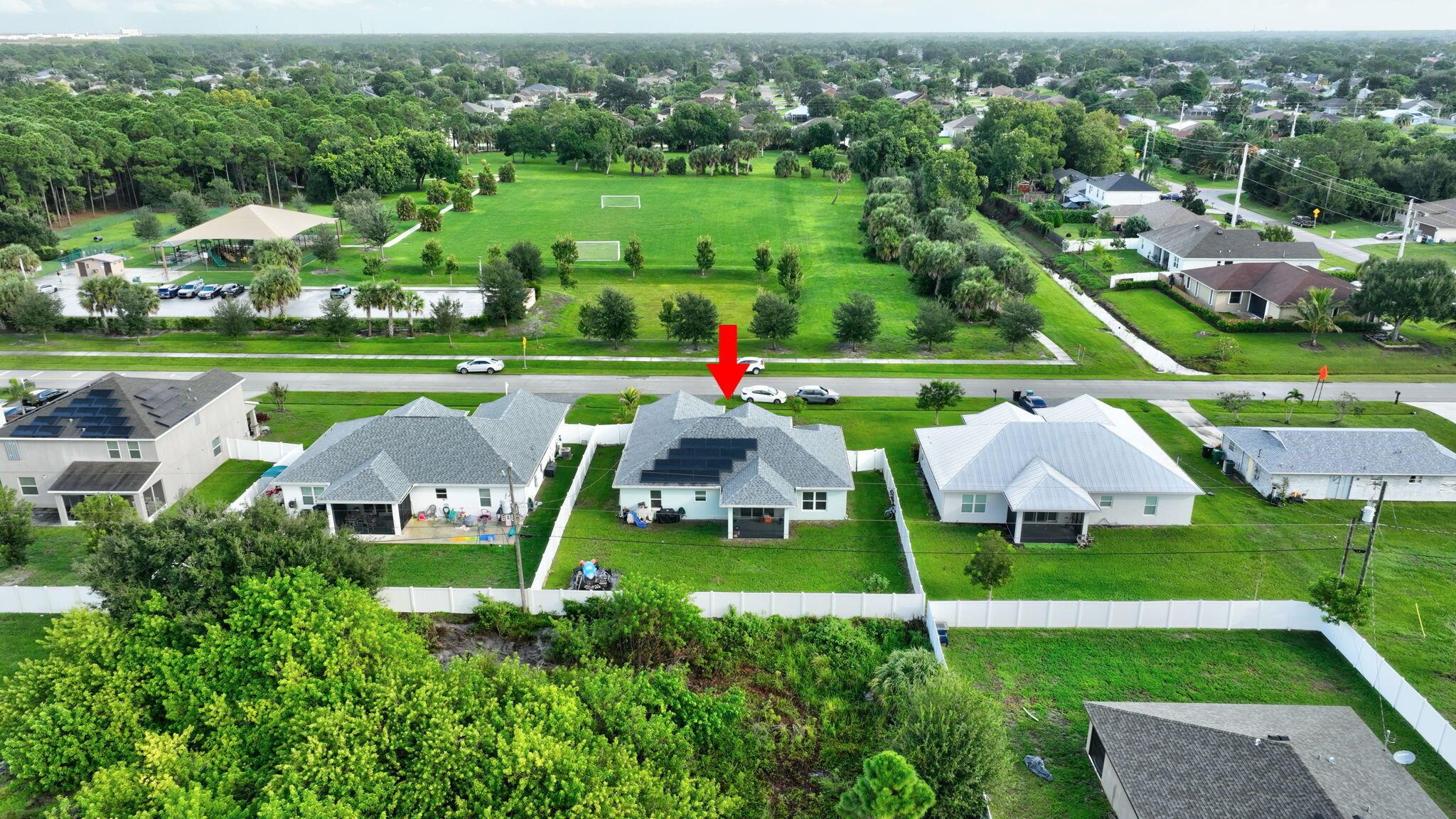 PORT ST LUCIE SECTION 33 - Residential