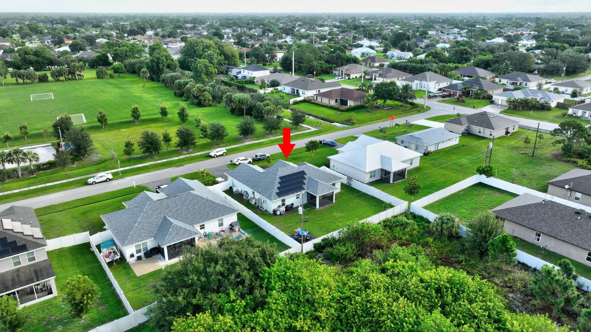 PORT ST LUCIE SECTION 33 - Residential