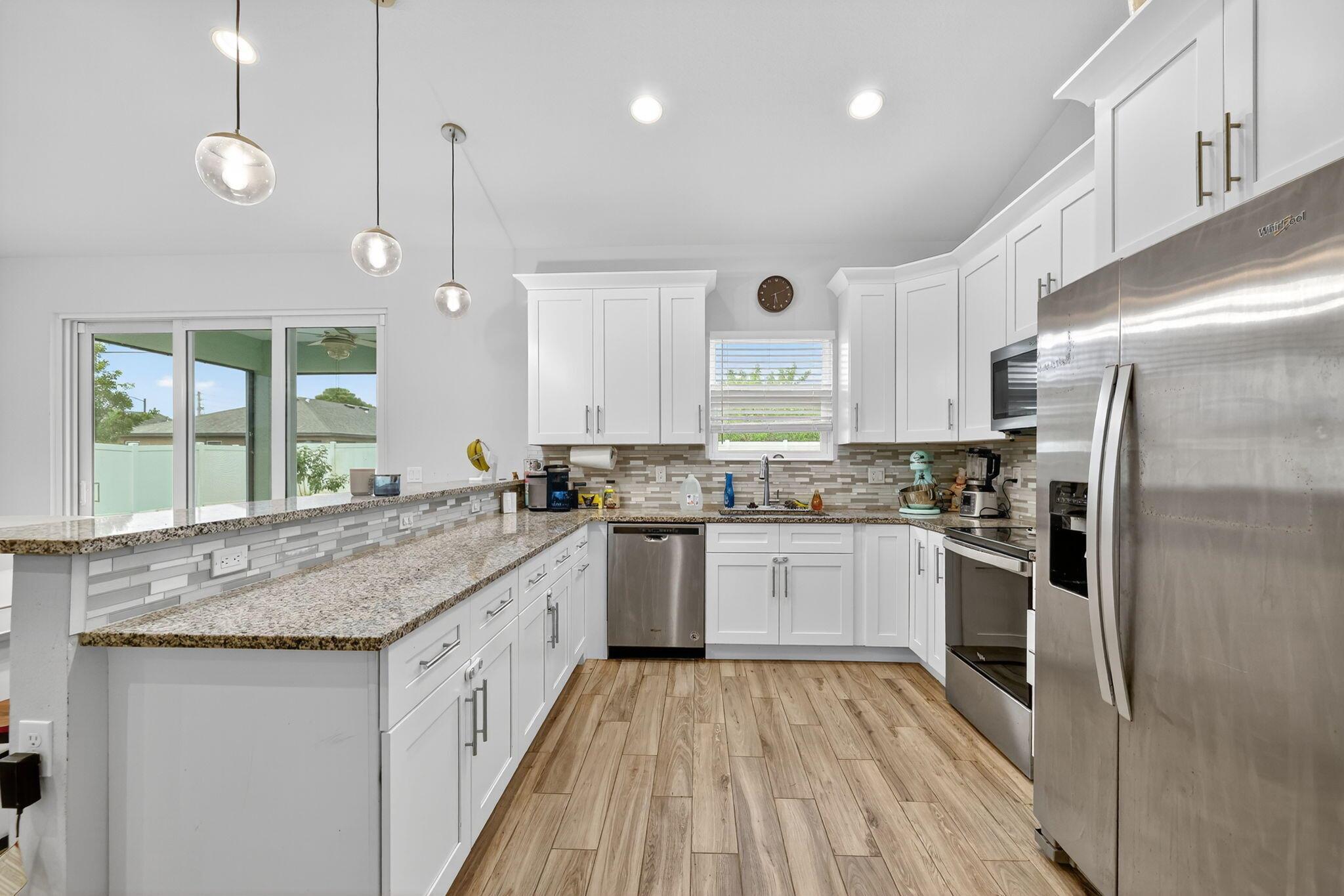 PORT ST LUCIE SECTION 33 - Residential