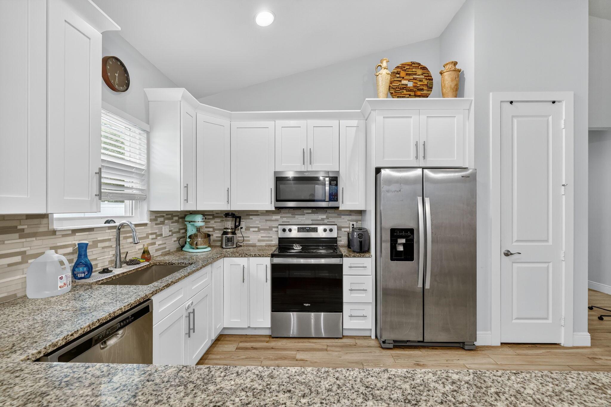 PORT ST LUCIE SECTION 33 - Residential