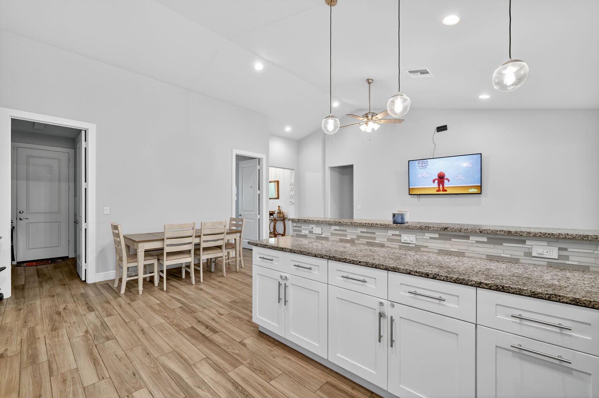 PORT ST LUCIE SECTION 33 - Residential