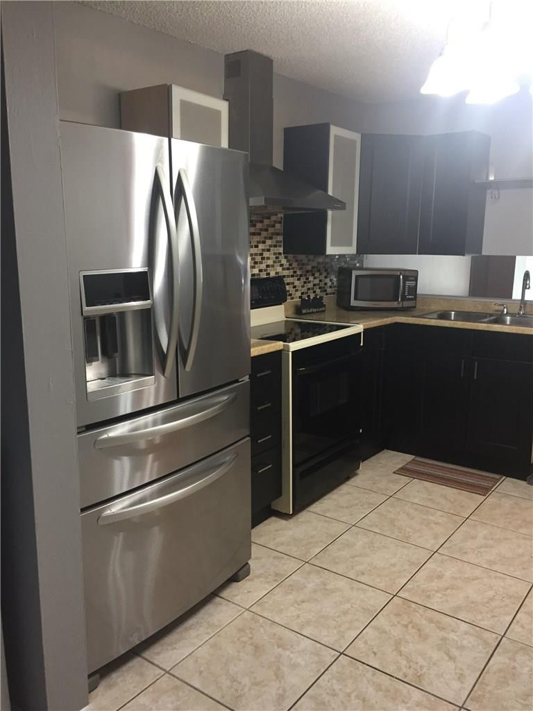 Parkwood Condo - Residential Lease