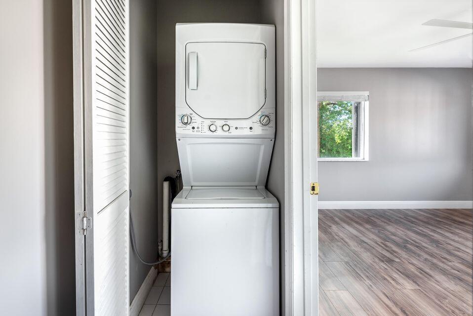 QUAIL HOLLOW CONDO - Residential Lease