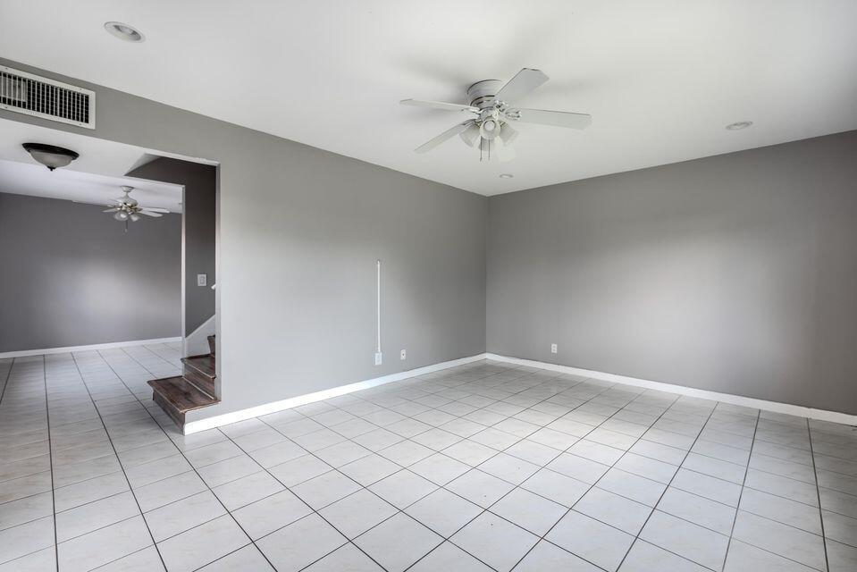 QUAIL HOLLOW CONDO - Residential Lease