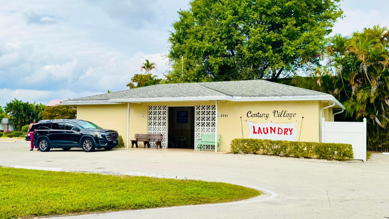 KENT CONDOS - Residential