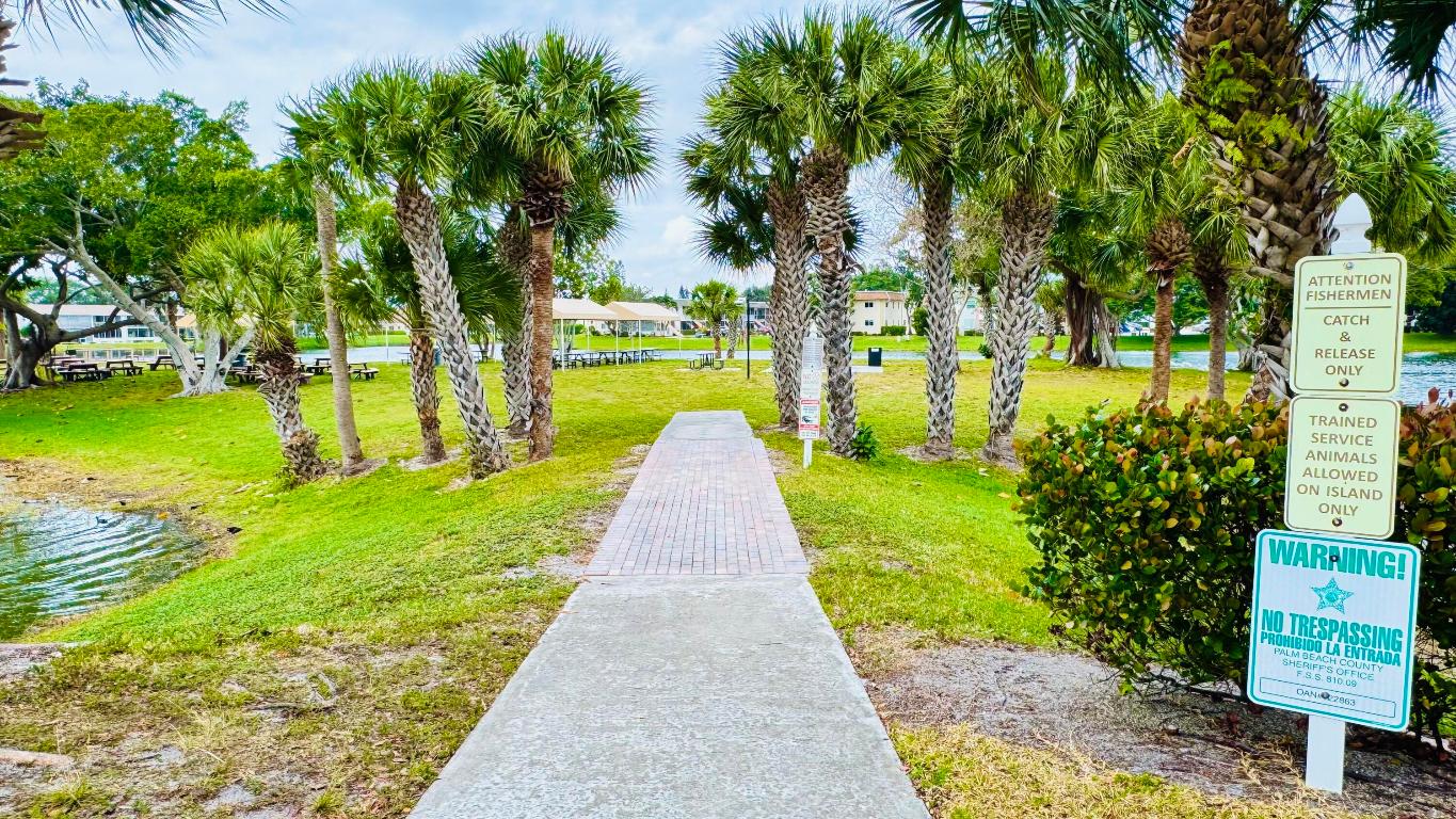 KENT CONDOS - Residential