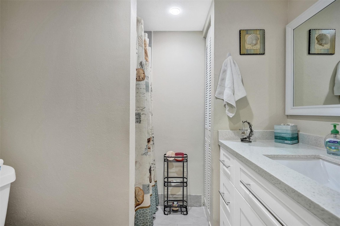 SABAL PALM VILLAGE 2 COND - Residential