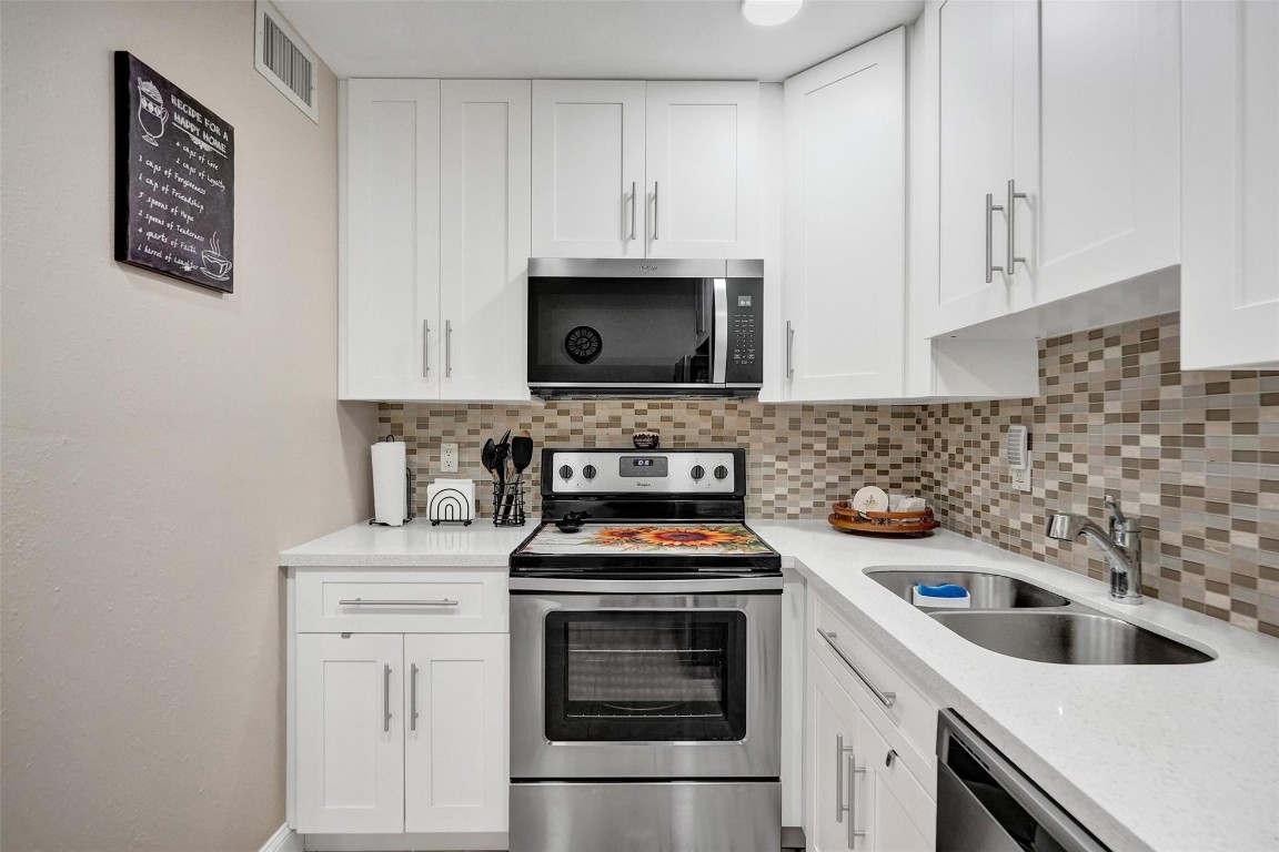 SABAL PALM VILLAGE 2 COND - Residential