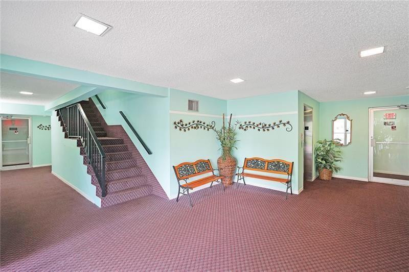 SABAL PALM VILLAGE 2 COND - Residential