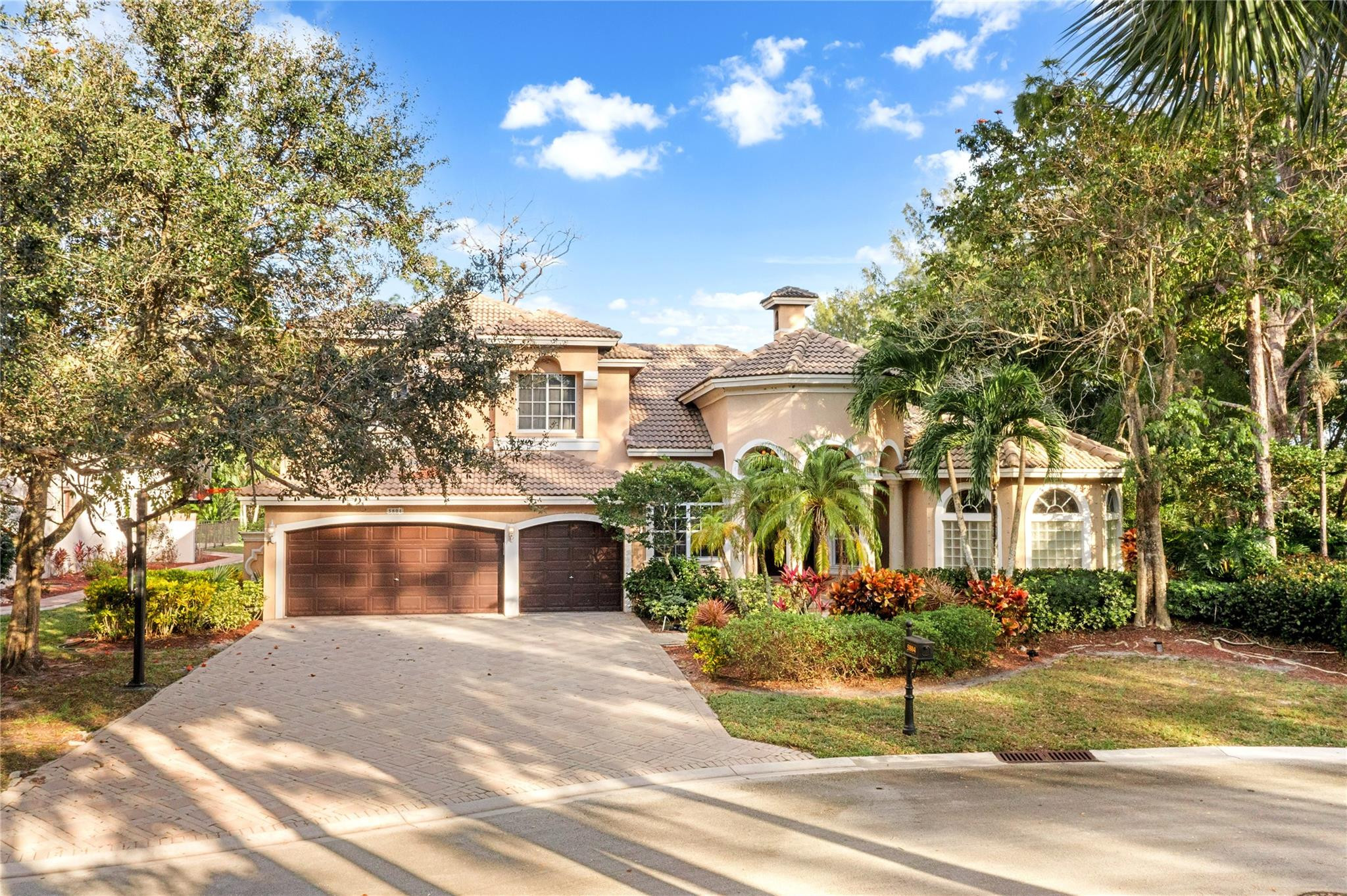 Grand Cypress Estates - Residential