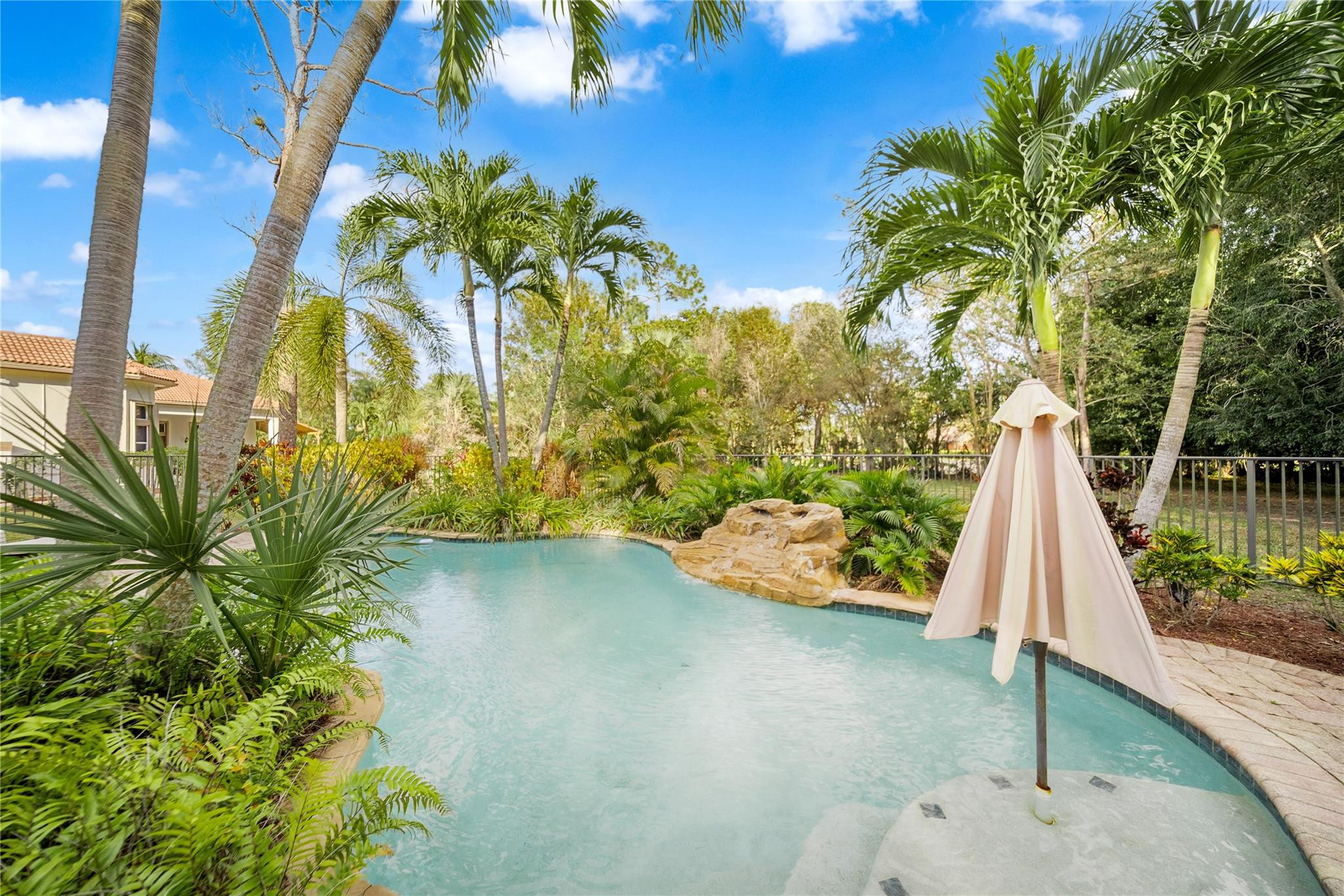 Grand Cypress Estates - Residential