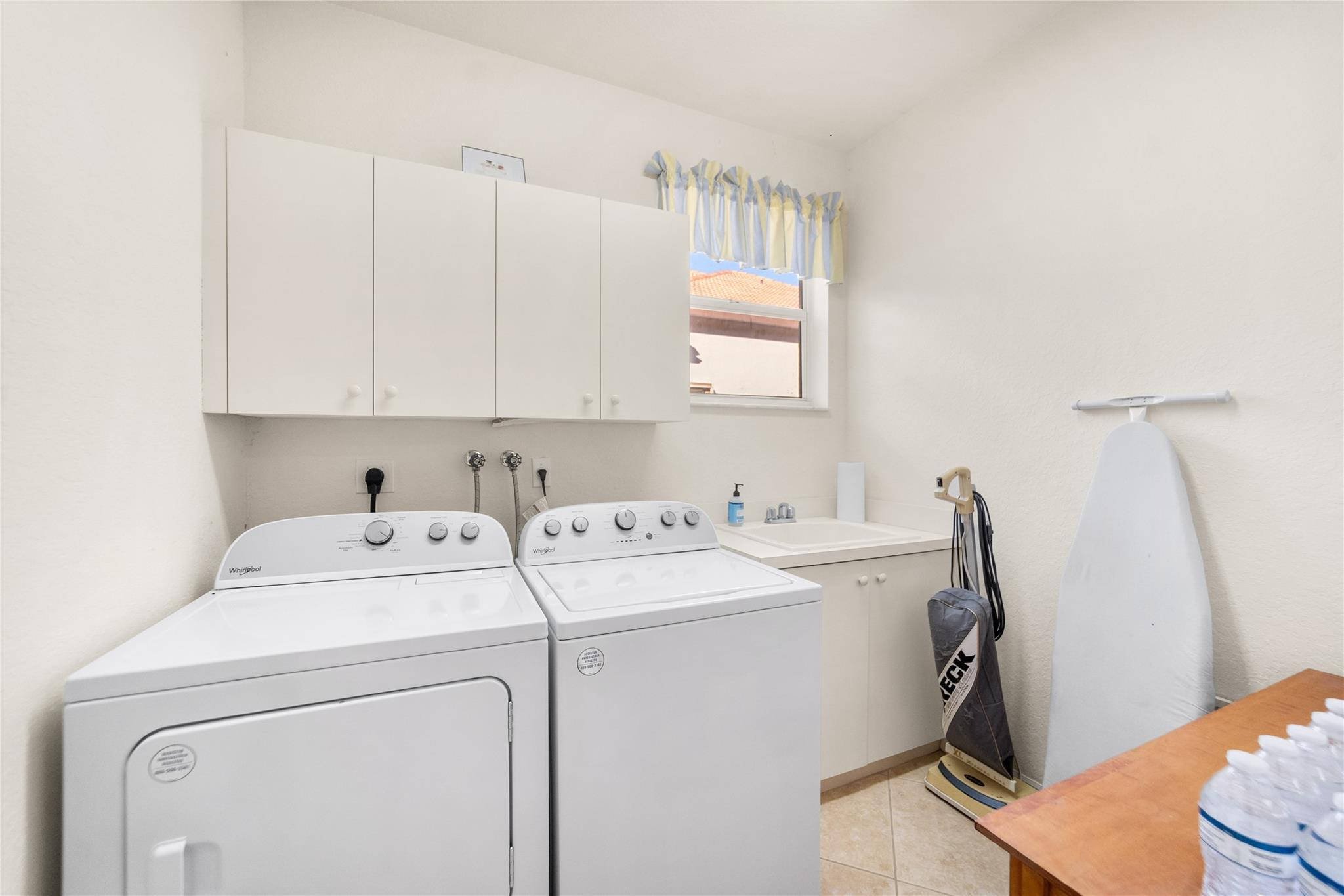 Grand Cypress Estates - Residential