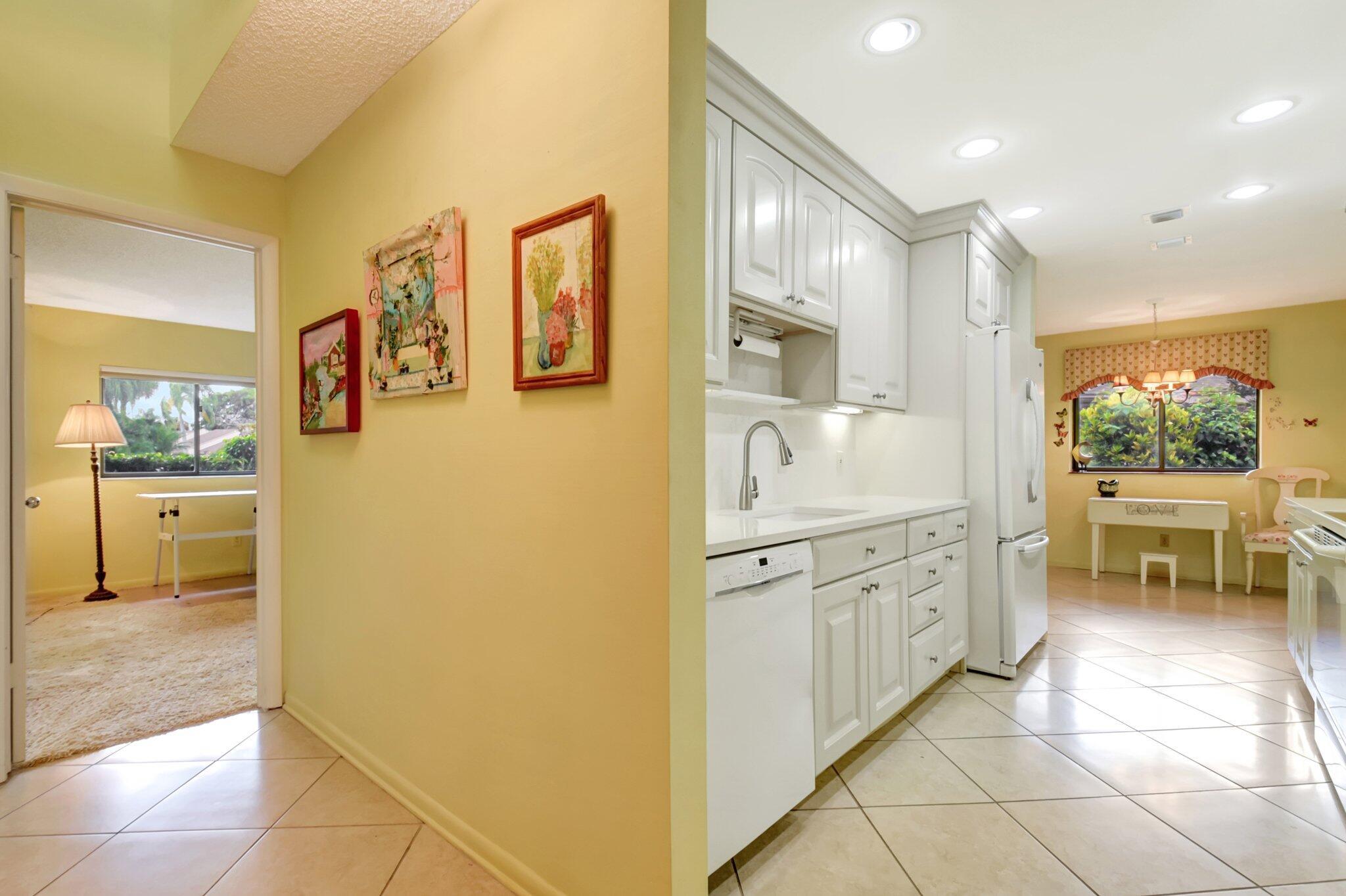 FOUNTAINS OF PALM BEACH C - Residential