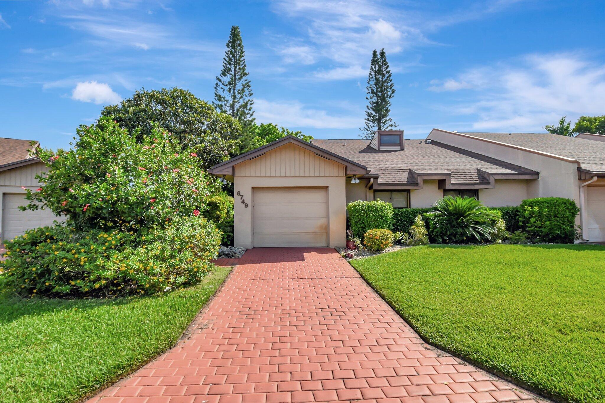 FOUNTAINS OF PALM BEACH C - Residential