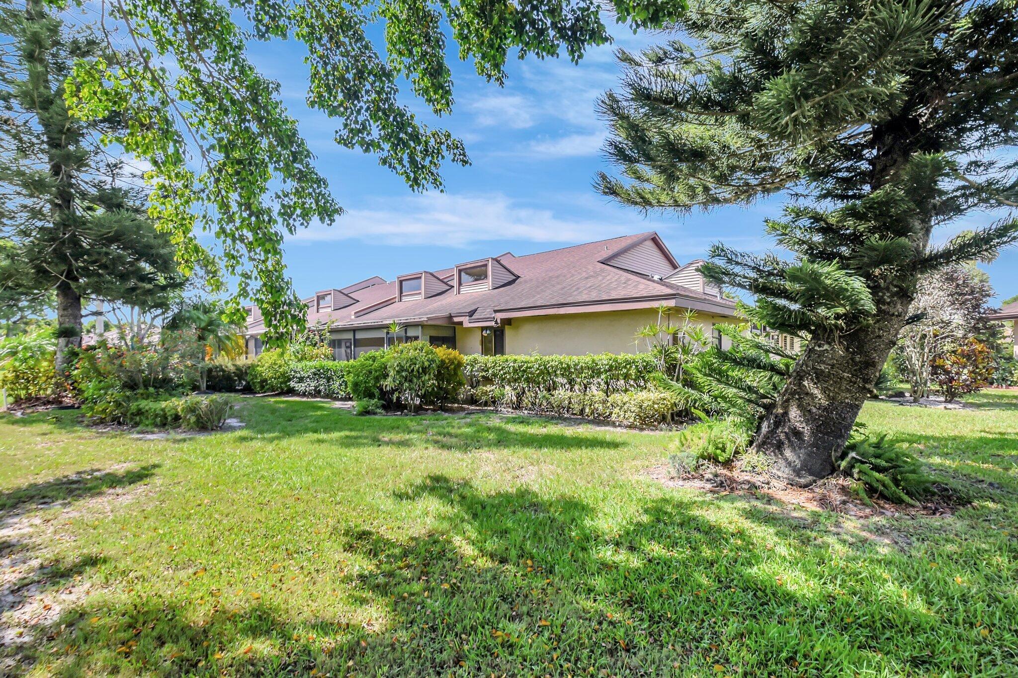 FOUNTAINS OF PALM BEACH C - Residential