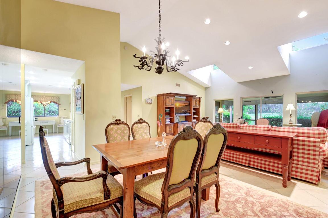 FOUNTAINS OF PALM BEACH CONDO 8 - Residential