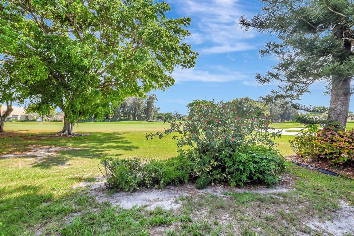 FOUNTAINS OF PALM BEACH CONDO 8 - Residential