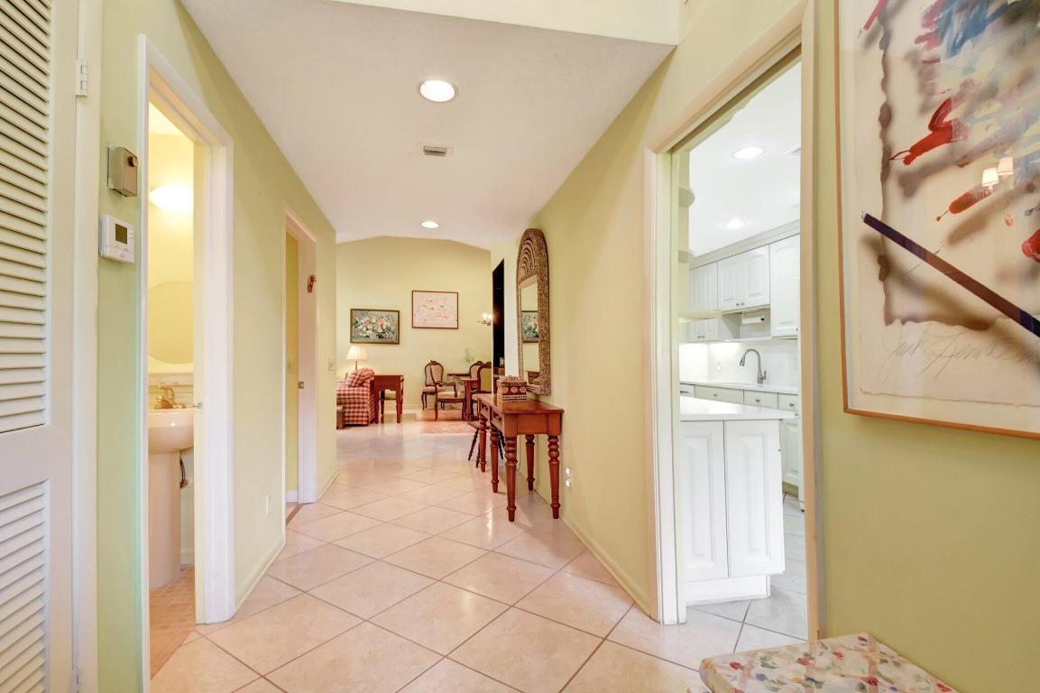 FOUNTAINS OF PALM BEACH CONDO 8 - Residential