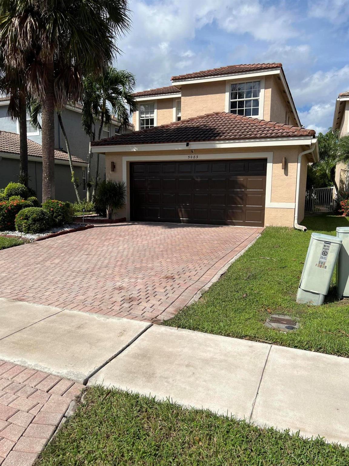 5083 Saturn Ring Court