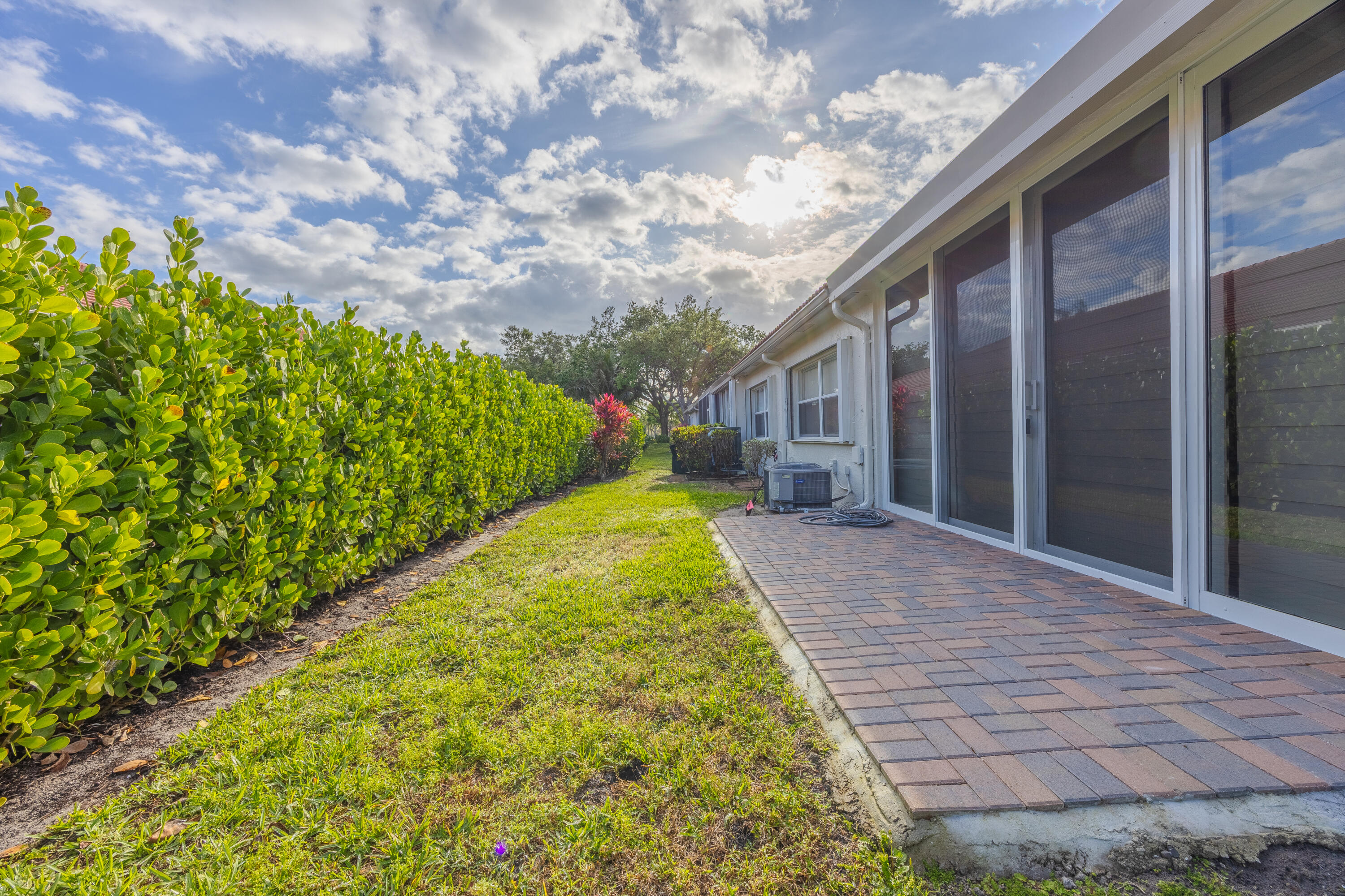 QUAIL RUN VILLAS - Residential