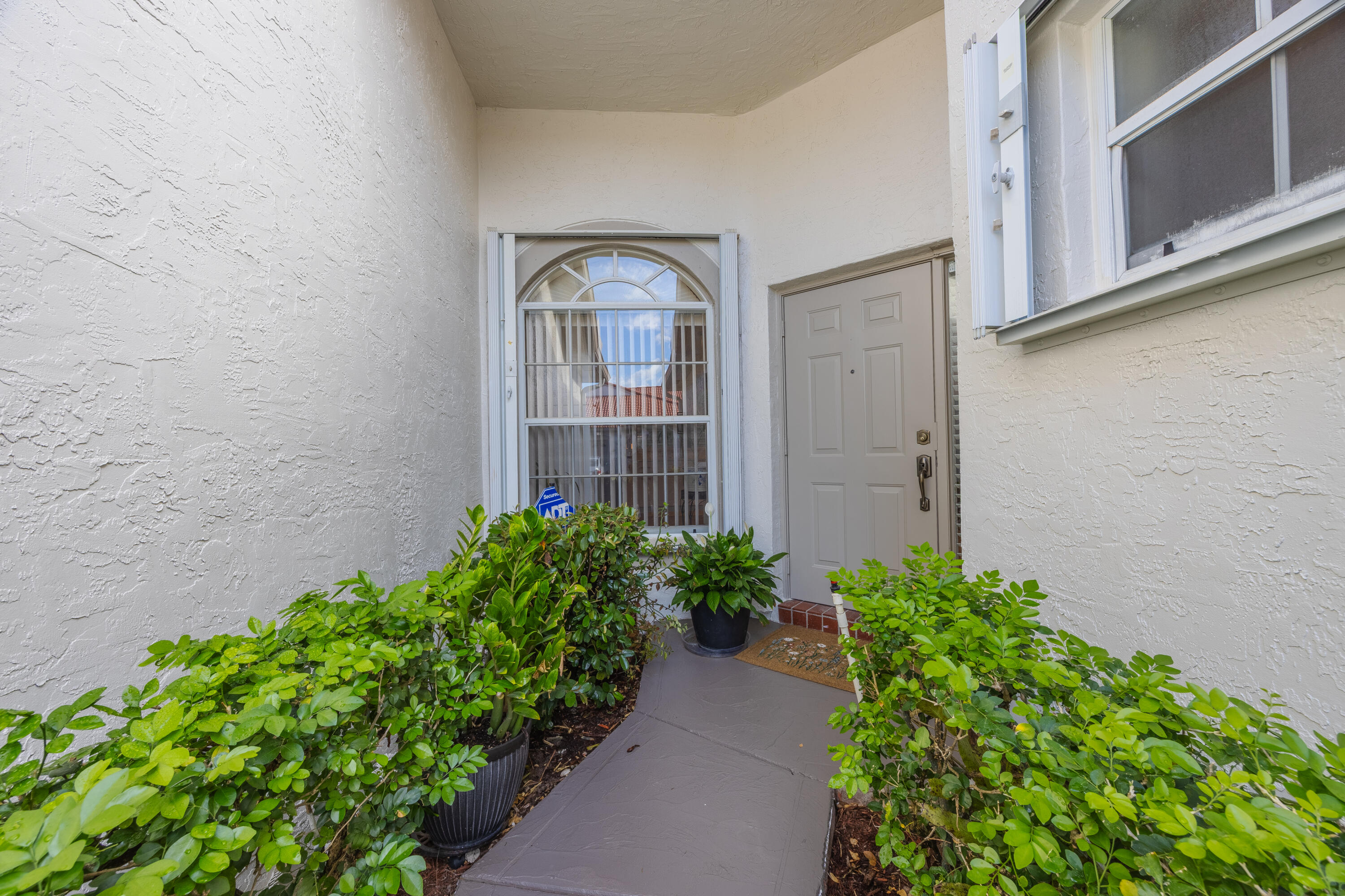 QUAIL RUN VILLAS - Residential