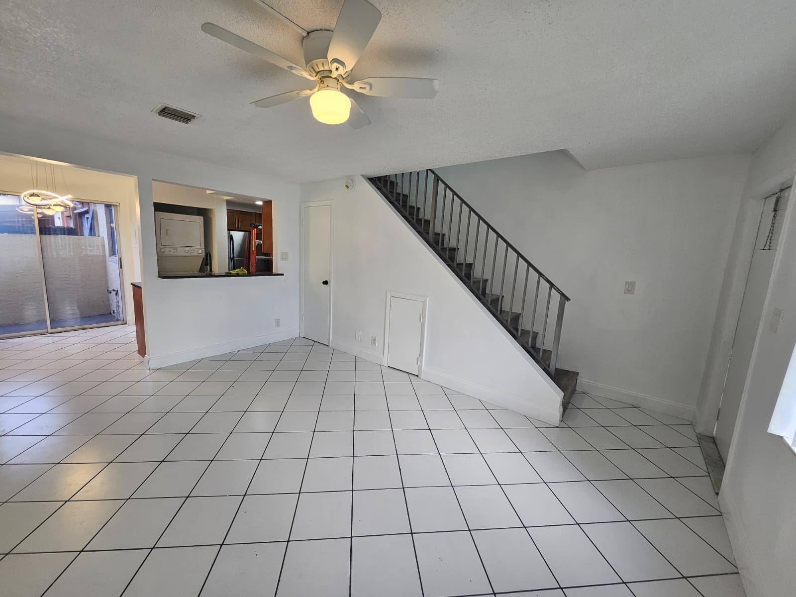 6609 Winfield Blvd 102-A