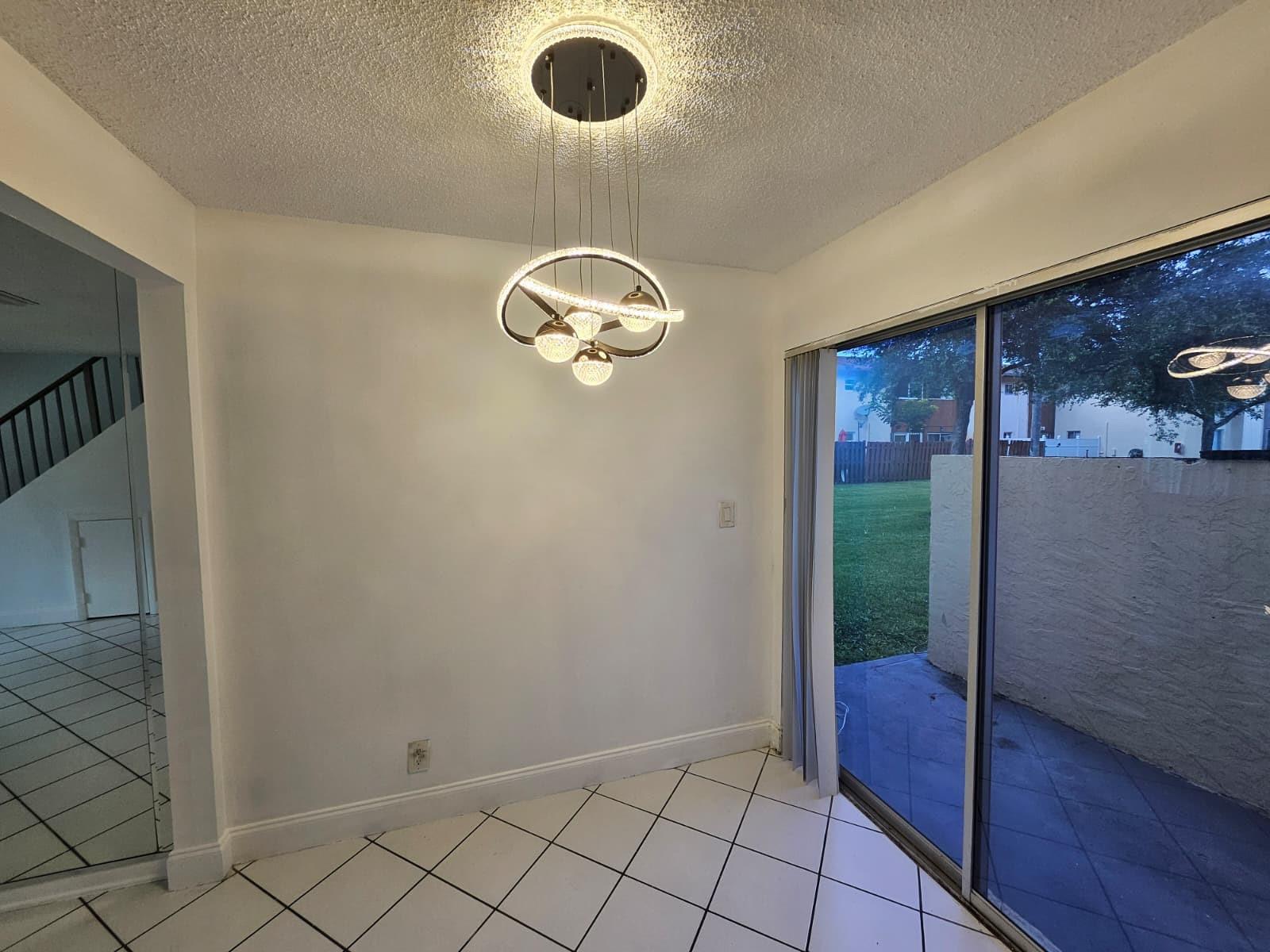 6609 Winfield Blvd 102-A