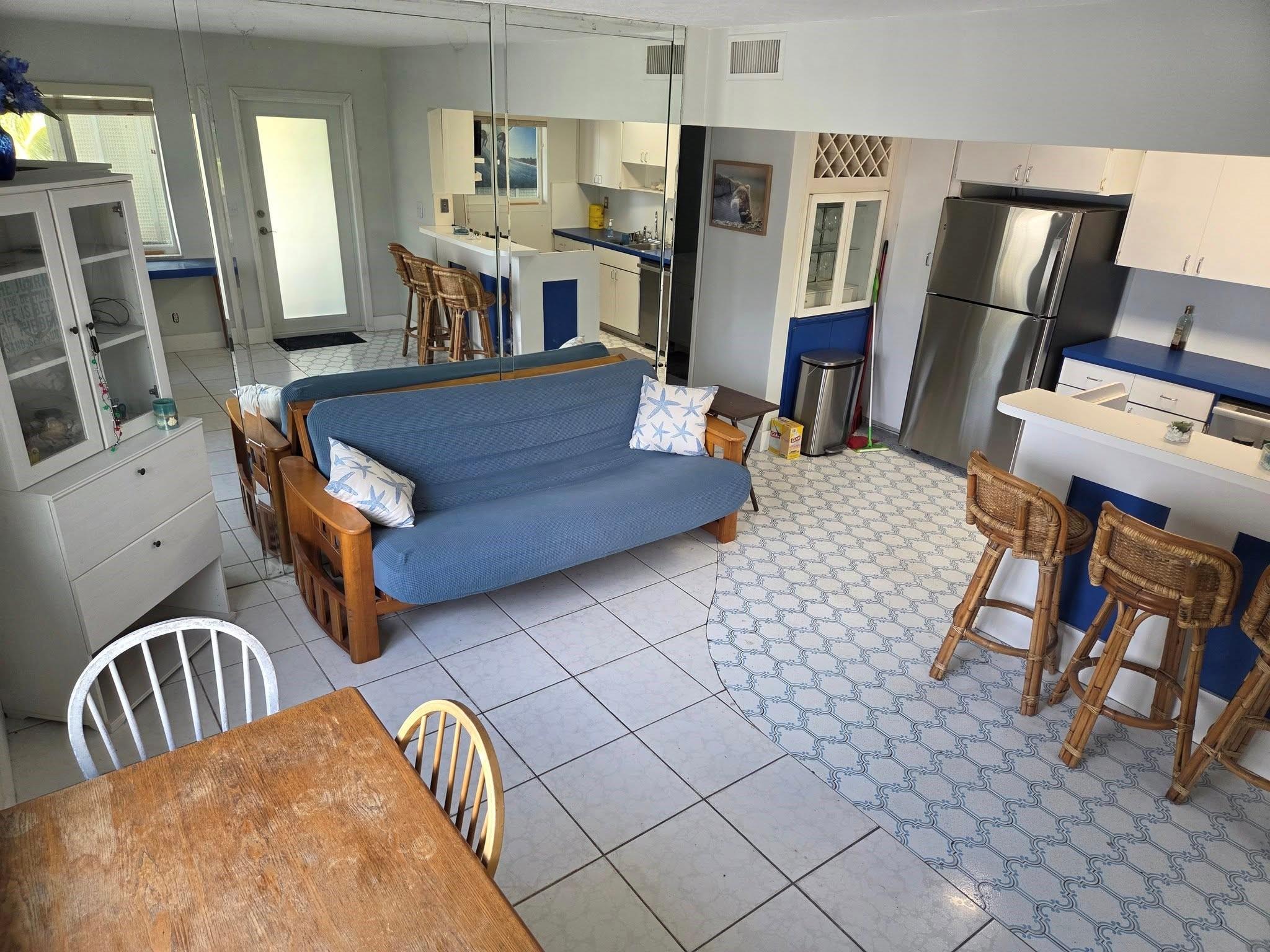 Hollywood Beach 1-27 B - Residential Lease