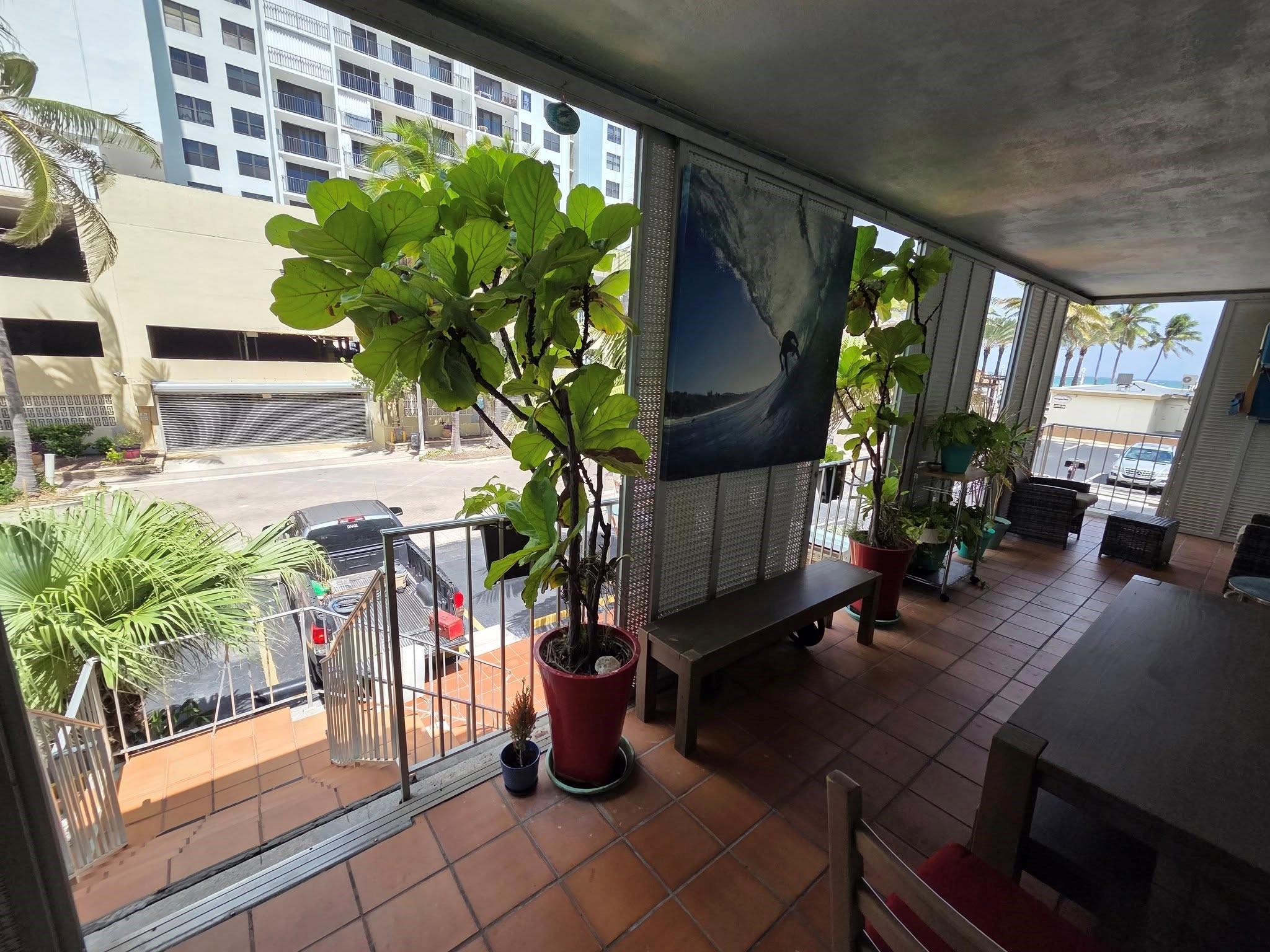Hollywood Beach 1-27 B - Residential Lease