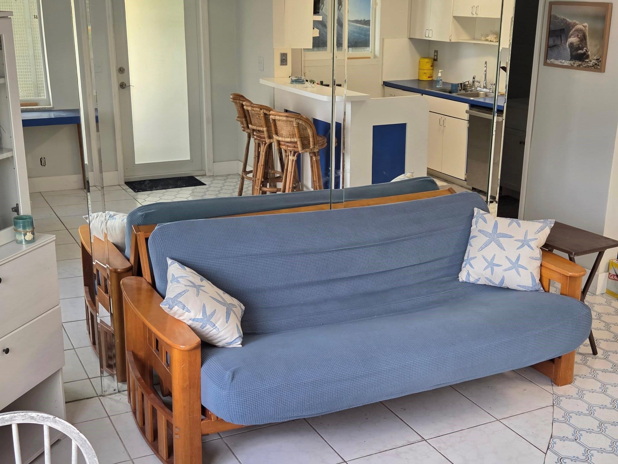Hollywood Beach 1-27 B - Residential Lease