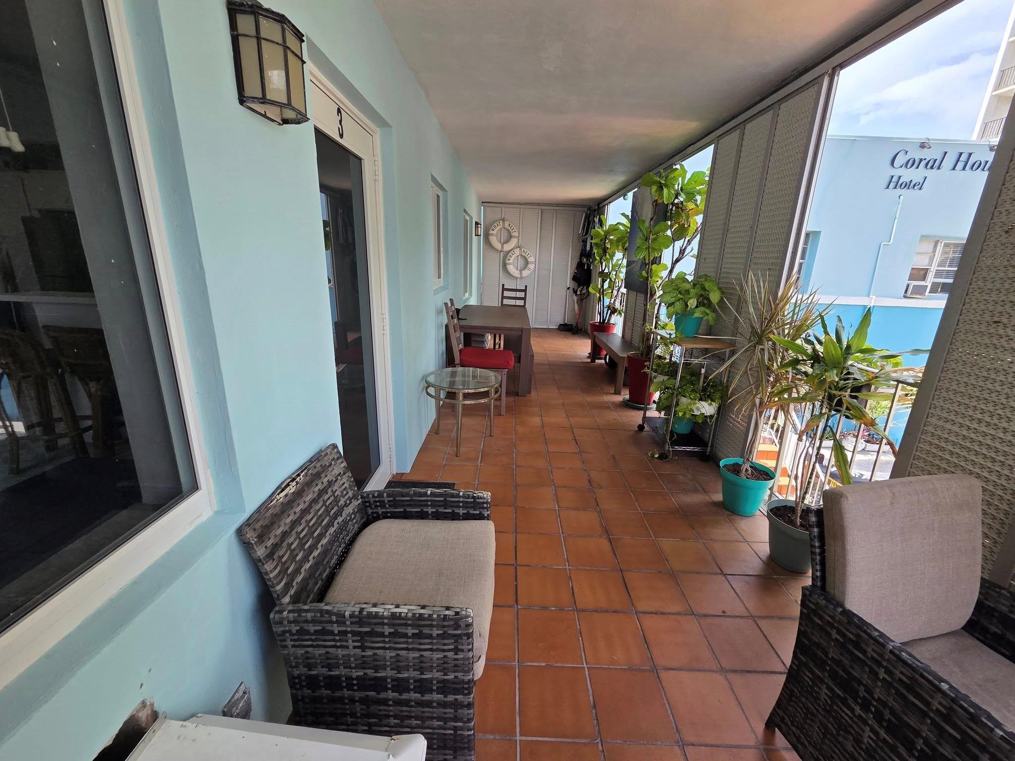 Hollywood Beach 1-27 B - Residential Lease