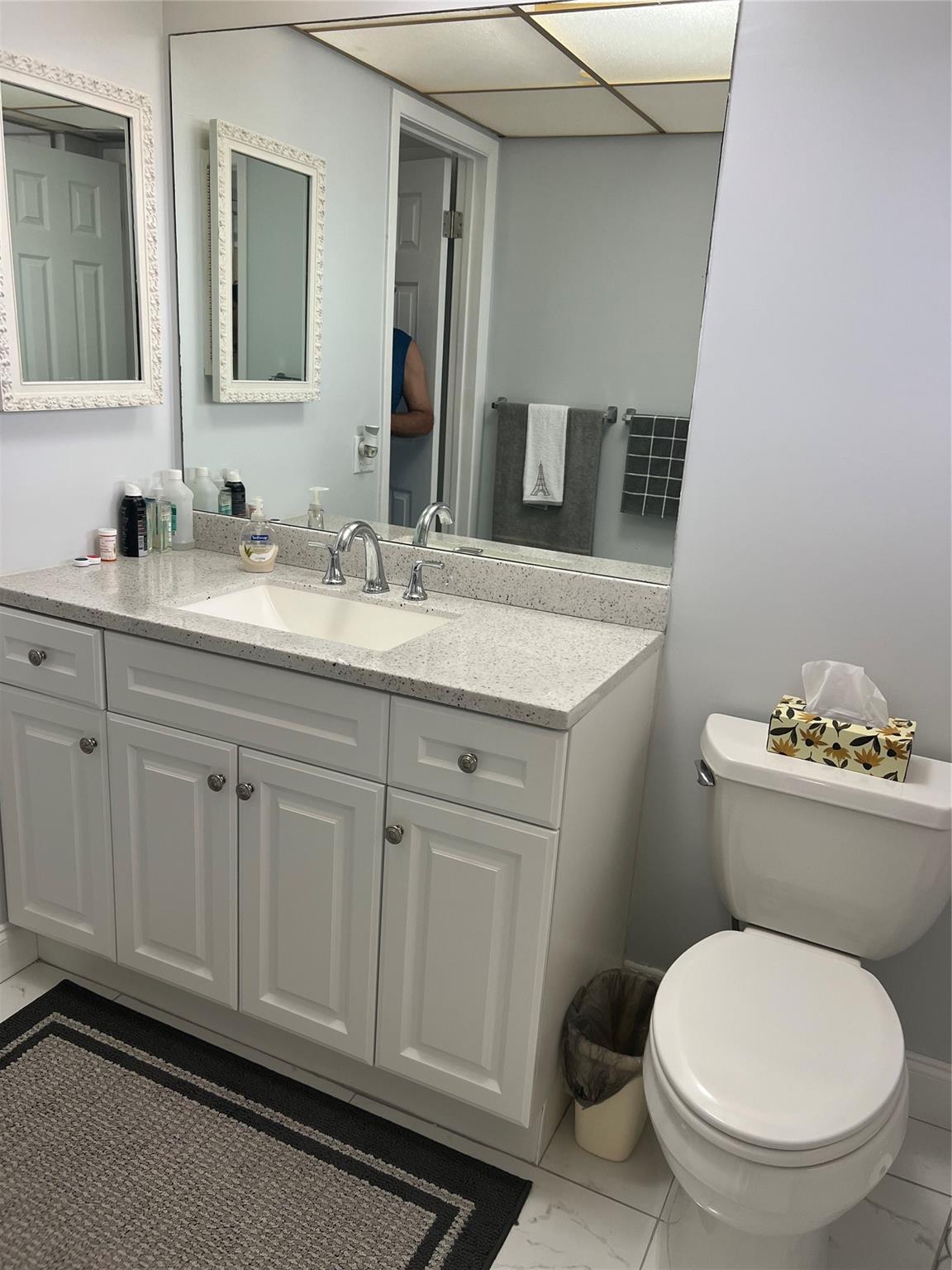 Lauderdale Oaks - Residential