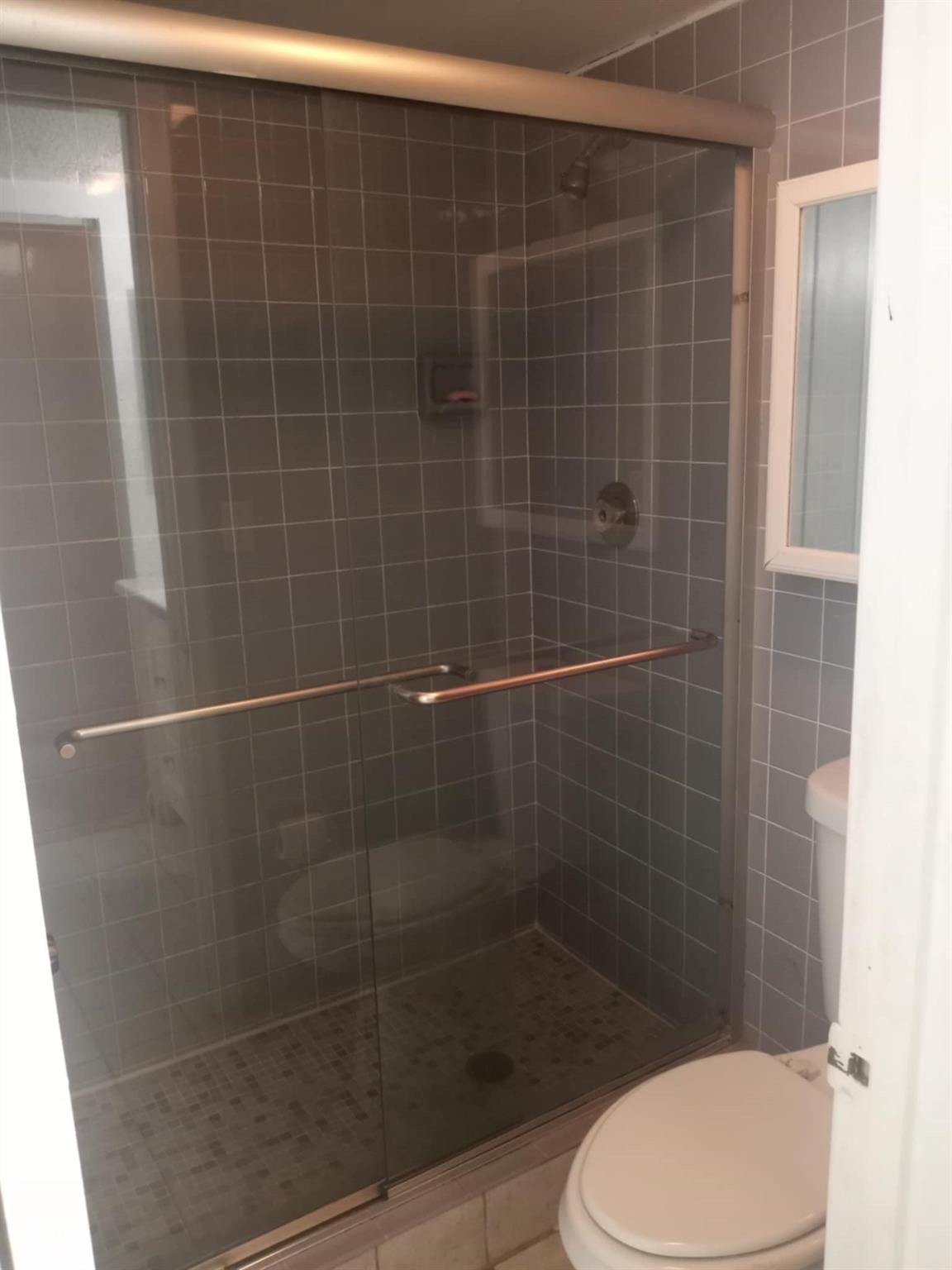 3521 Inverrary Dr 110
