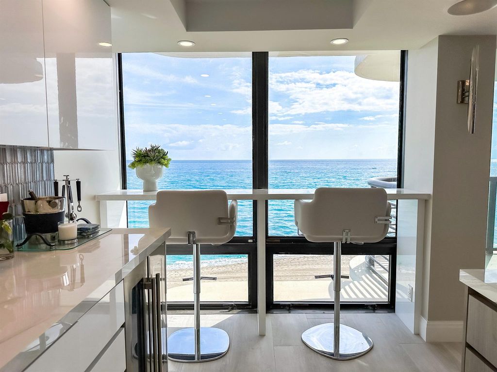 Photo of 250 S Ocean Blvd #4c, Boca Raton, FL 33432 (MLS # R11070964)