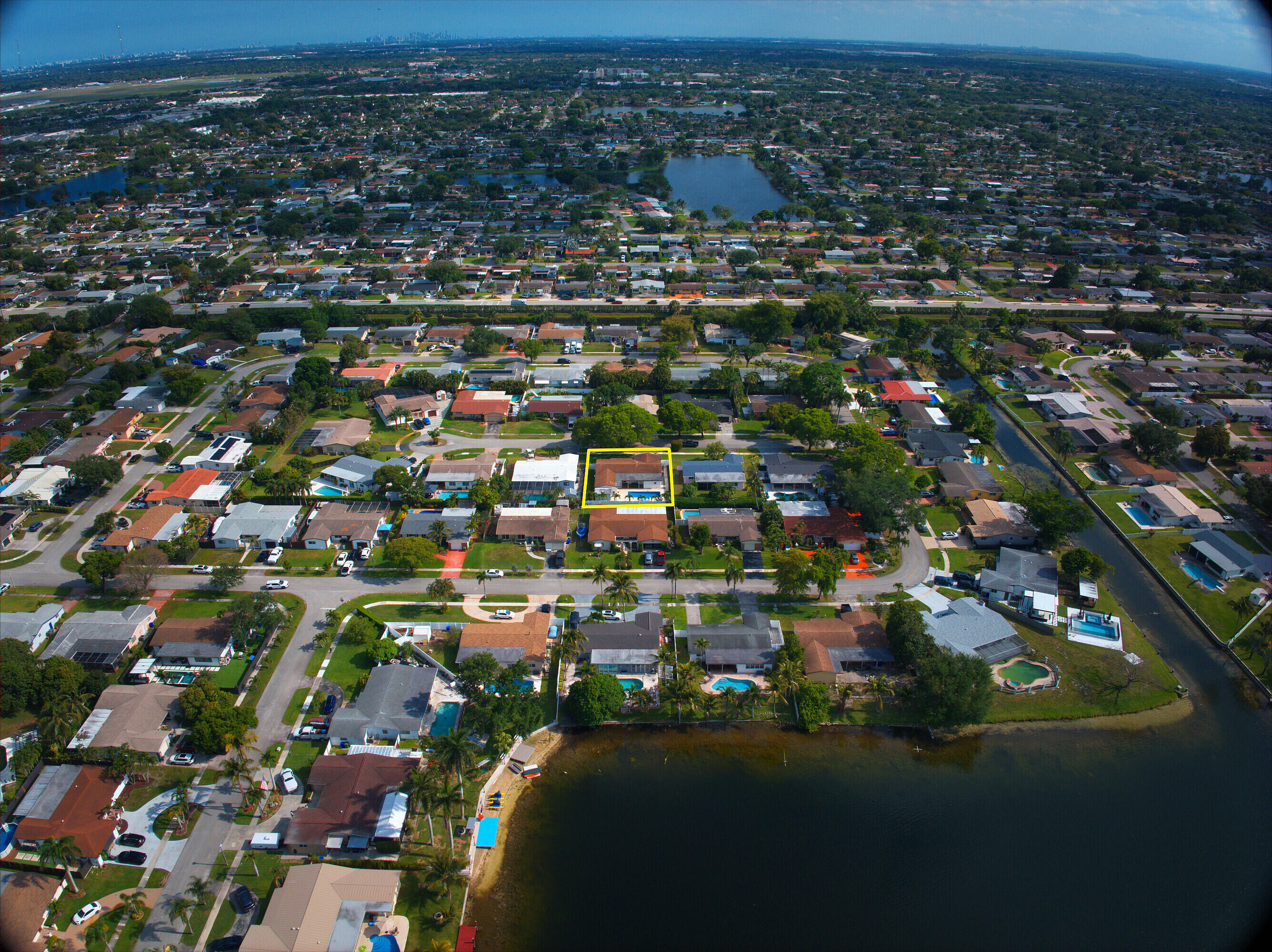 PASADENA LAKES WEST - Residential