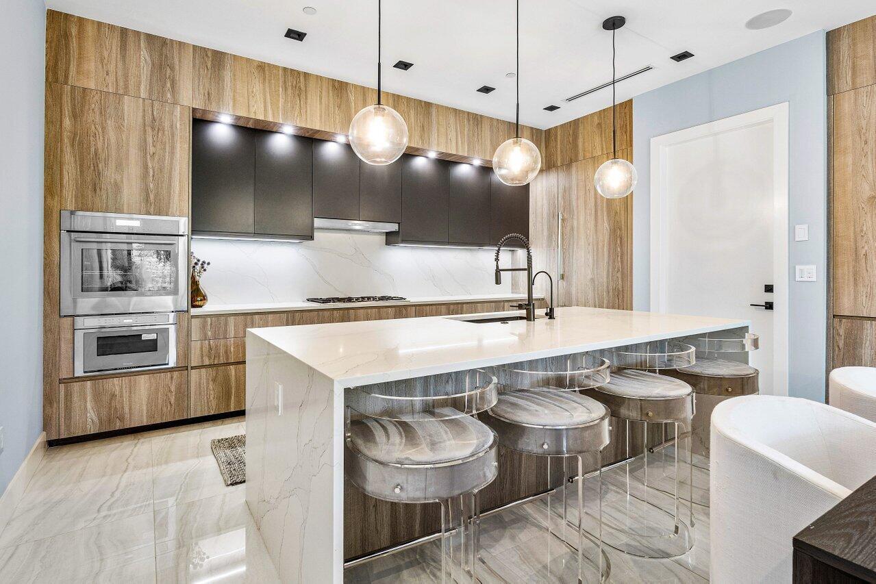 PALM TRAIL ESTATES - Residential