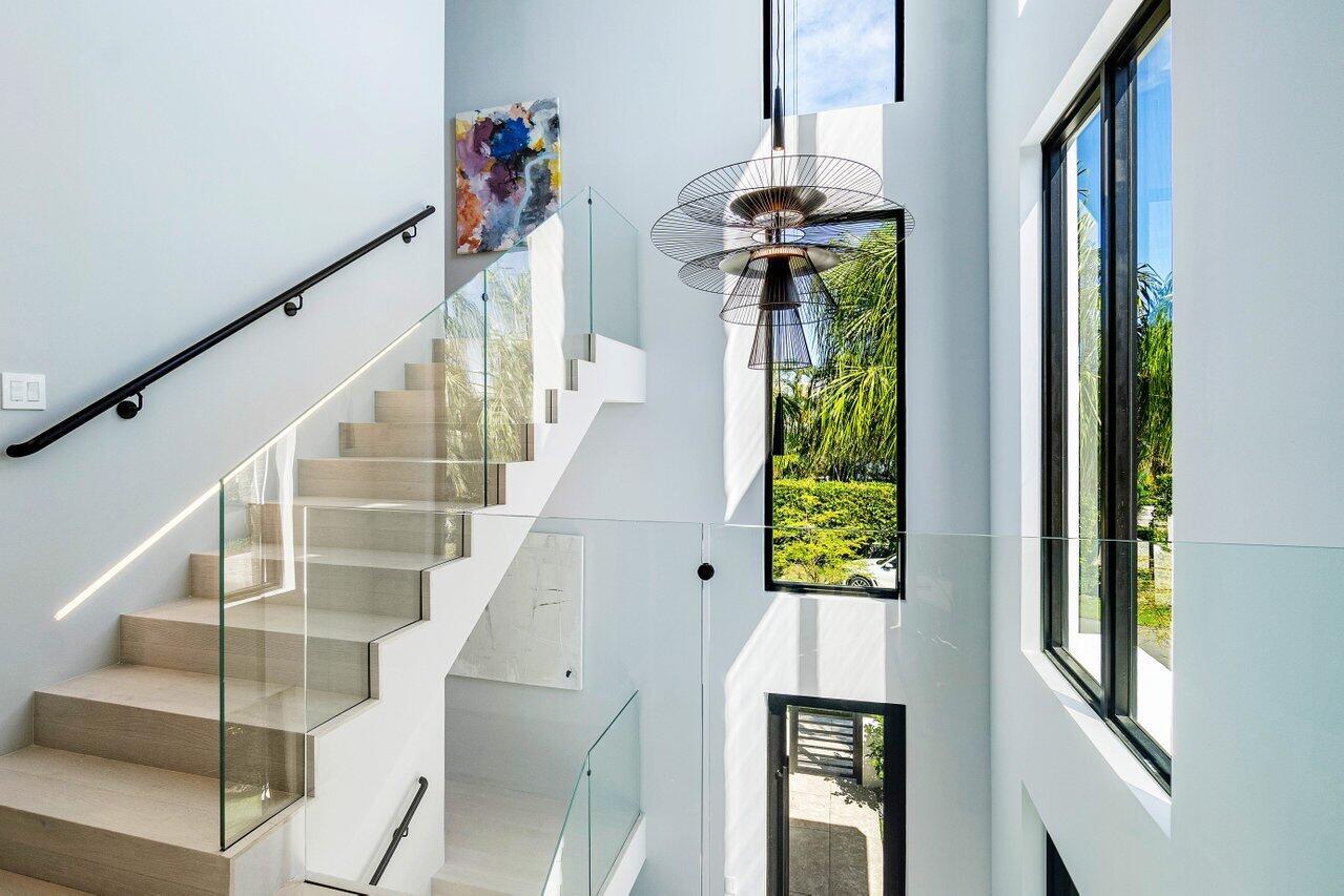 PALM TRAIL ESTATES - Residential