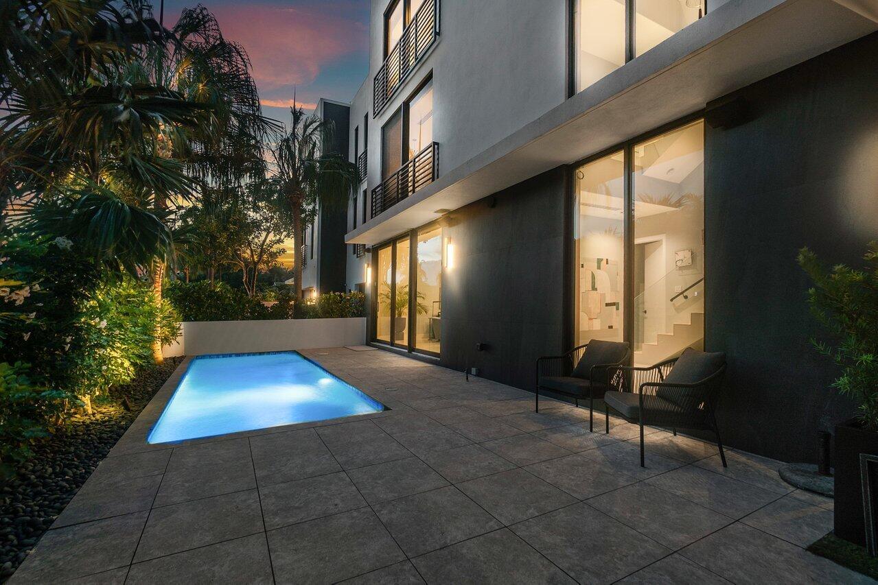 PALM TRAIL ESTATES - Residential