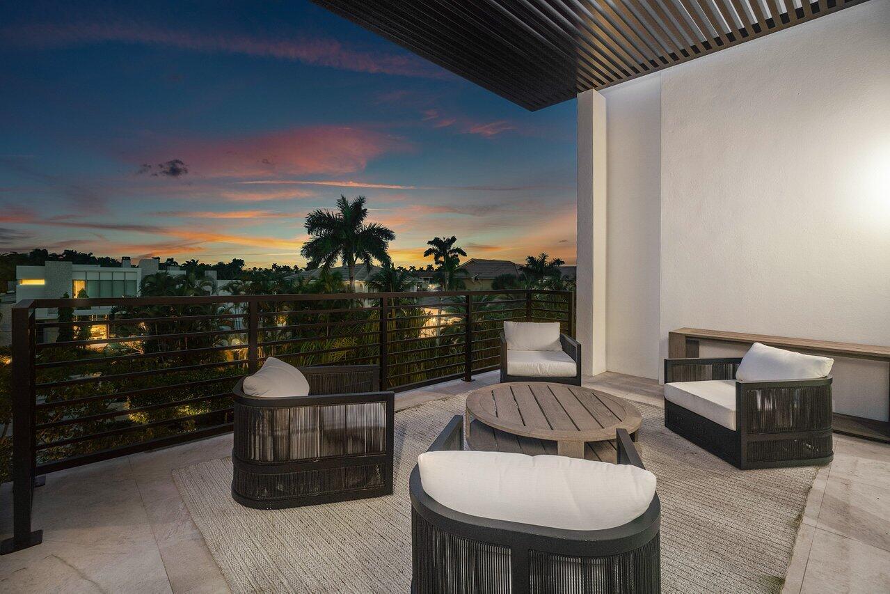 PALM TRAIL ESTATES - Residential