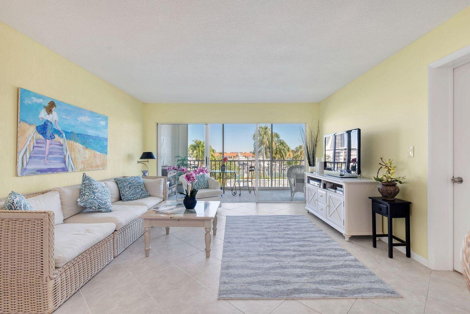 HARBOUR TOWERS CONDO  55+ - Residential Lease