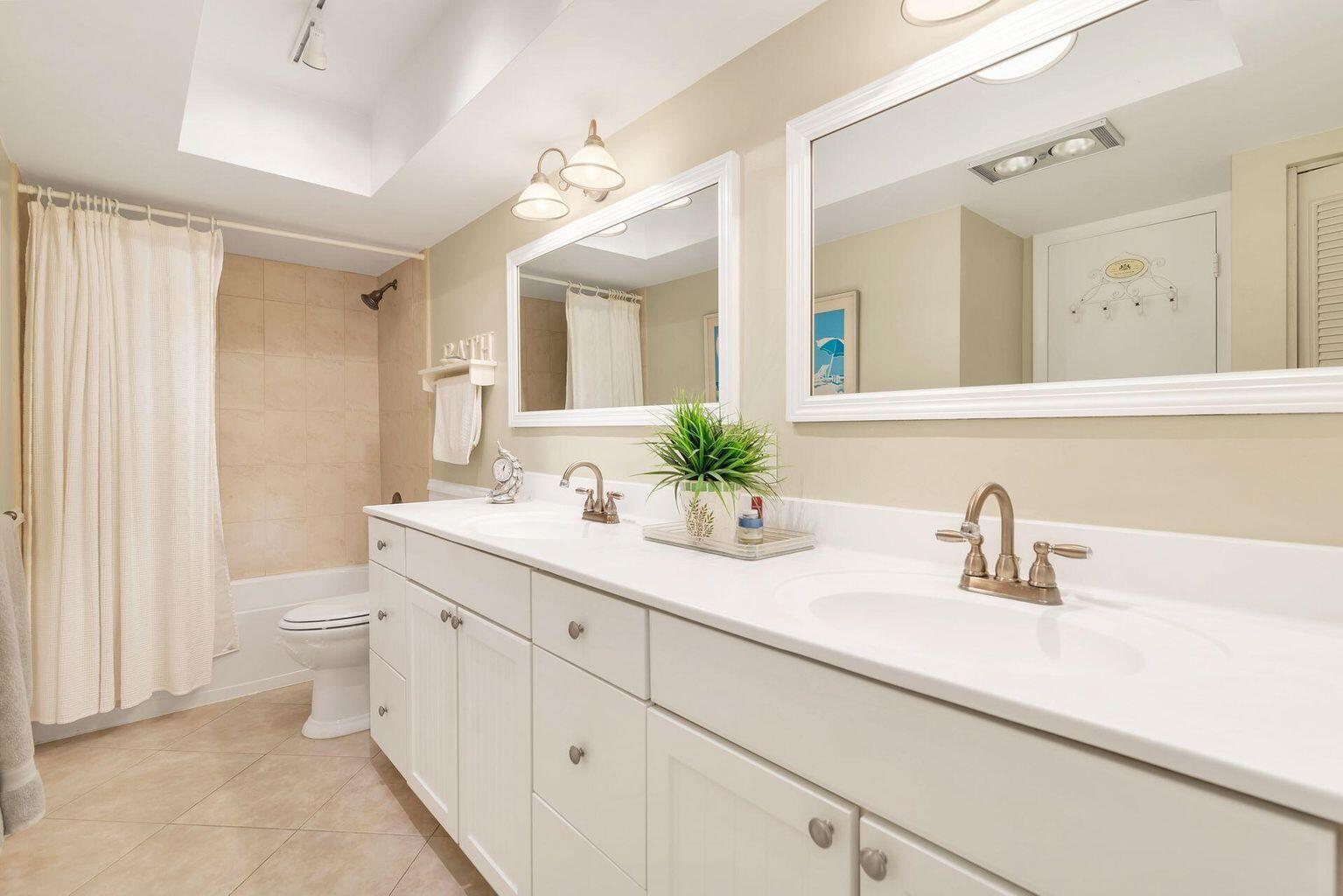 HARBOUR TOWERS CONDO  55+ - Residential Lease