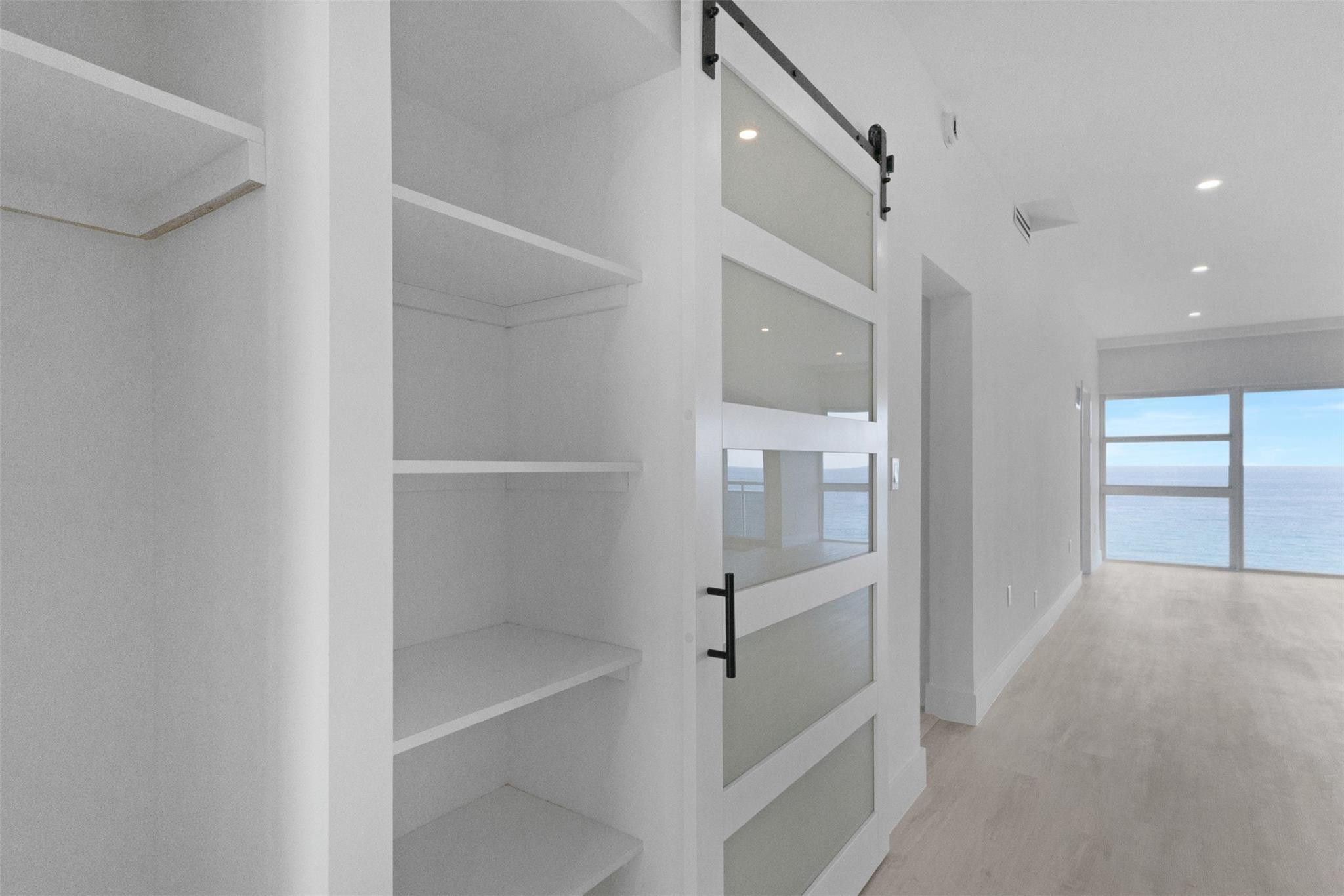 Cove Beach Club - Residential