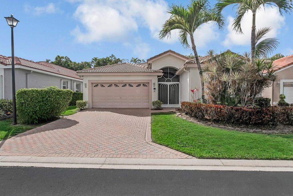 Photo of 9624 Honeybell Circle, Boynton Beach, FL 33437 (MLS # R11169606)