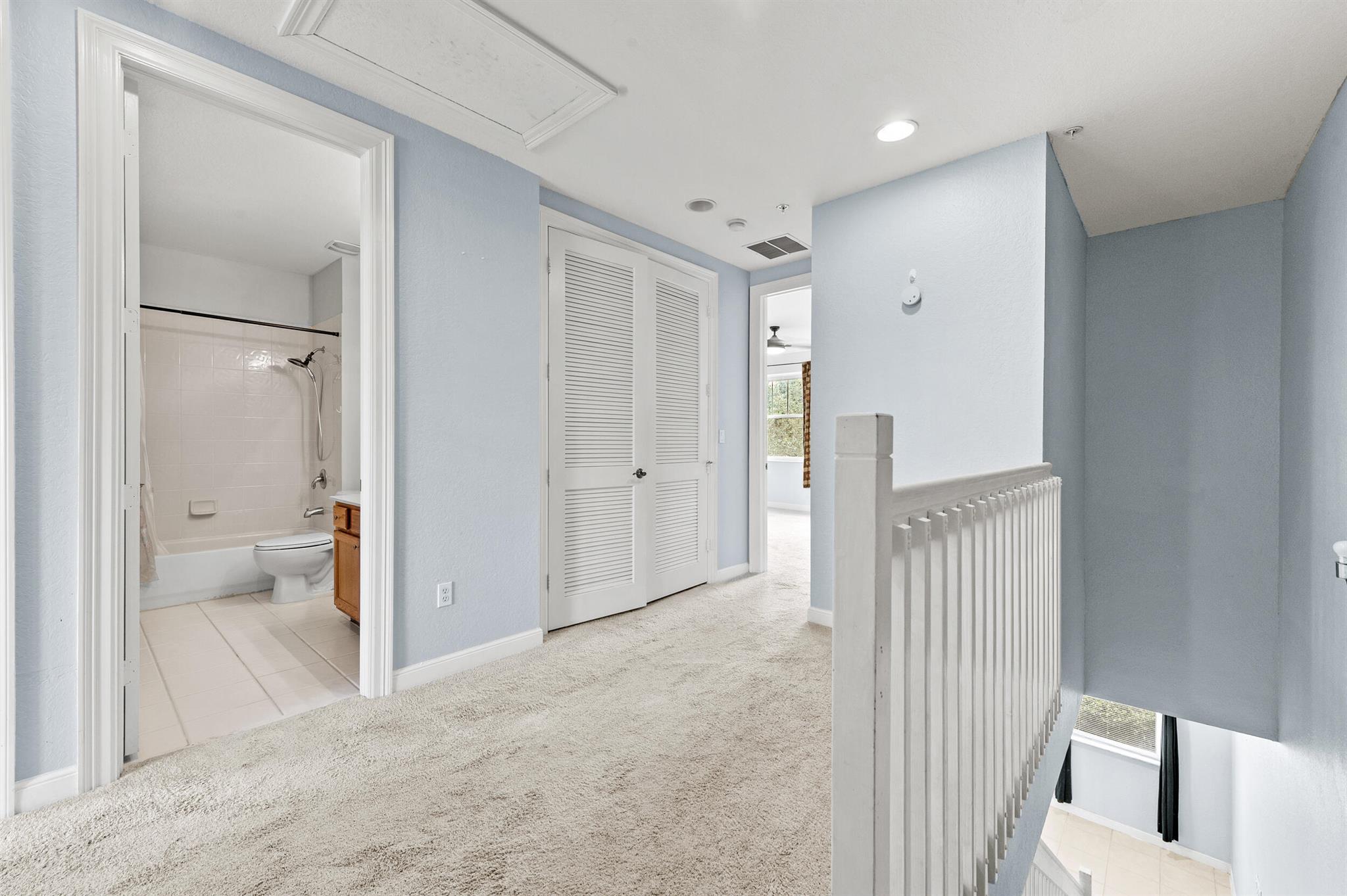 CITYSIDE CONDO - Residential