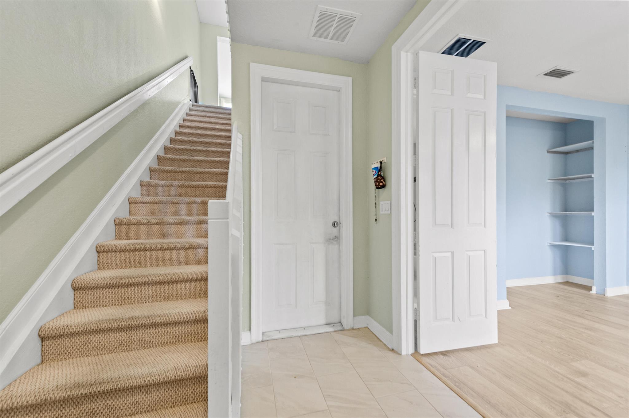 CITYSIDE CONDO - Residential