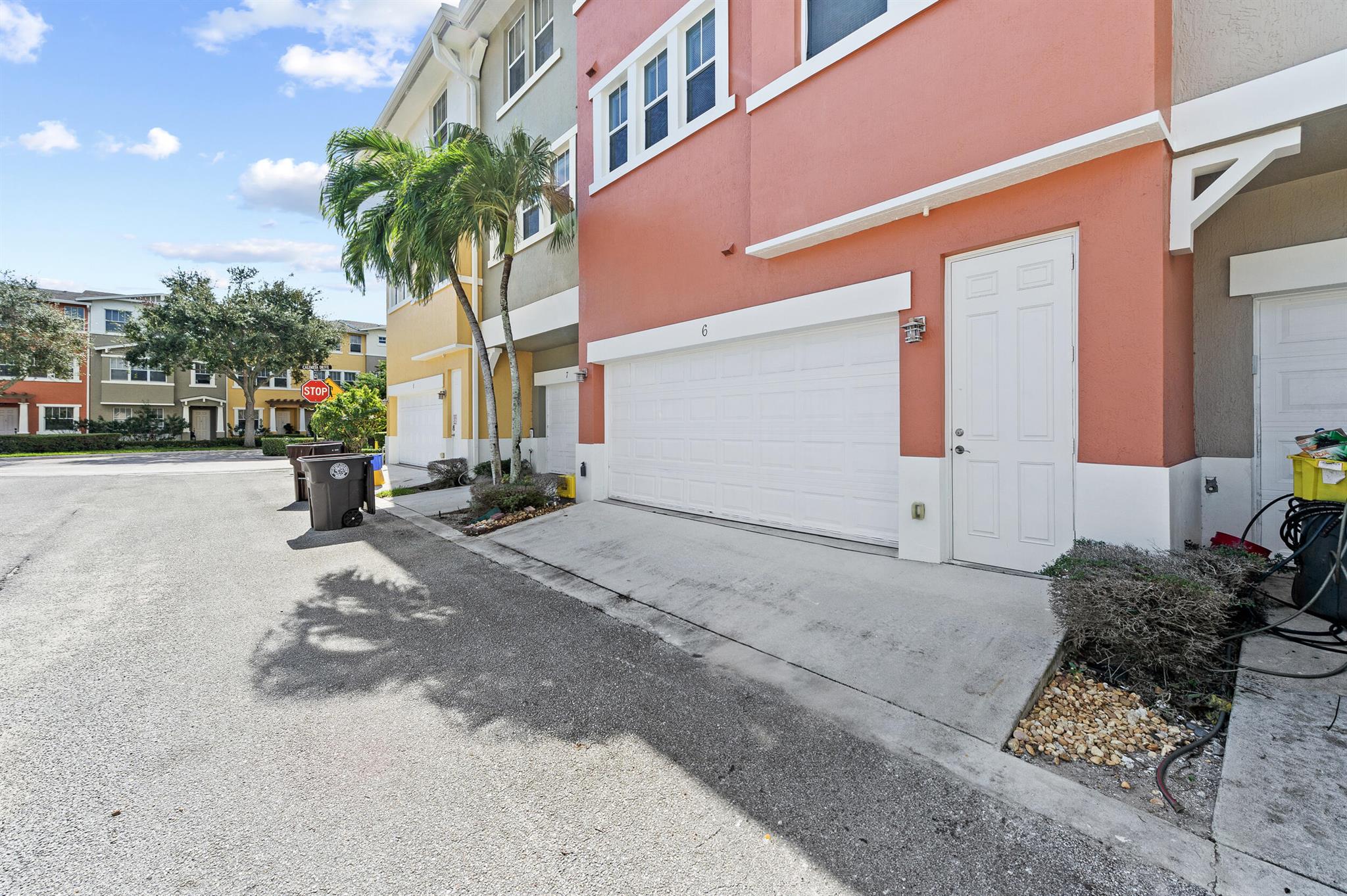 CITYSIDE CONDO - Residential