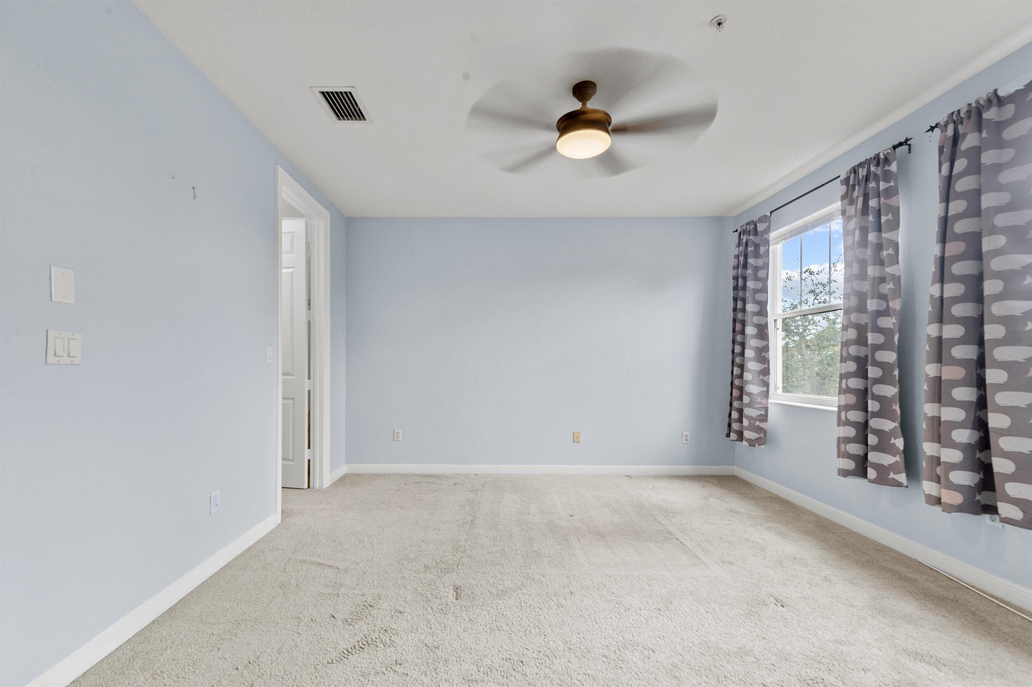 CITYSIDE CONDO - Residential