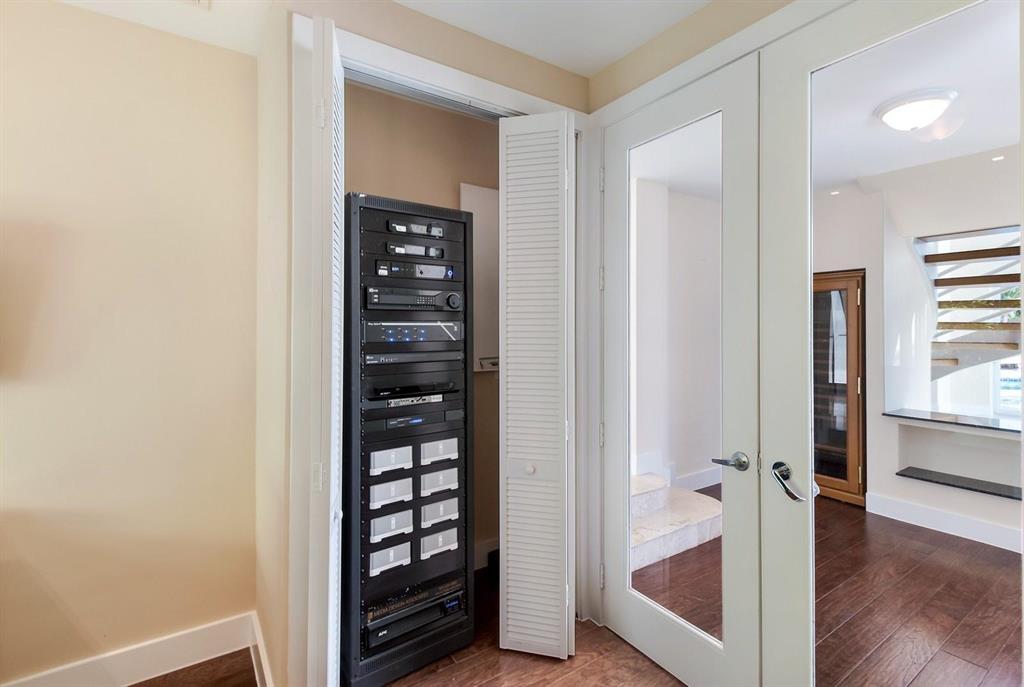 Harbour East - Residential