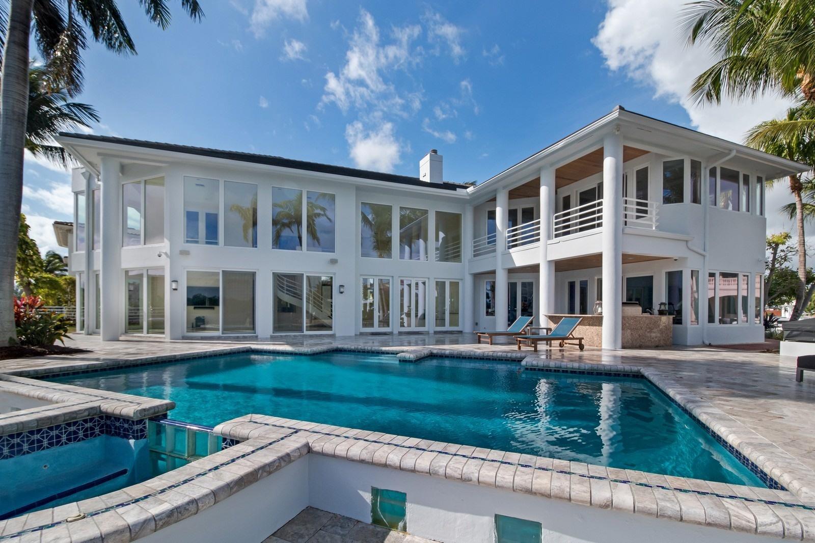 Harbour East - Residential